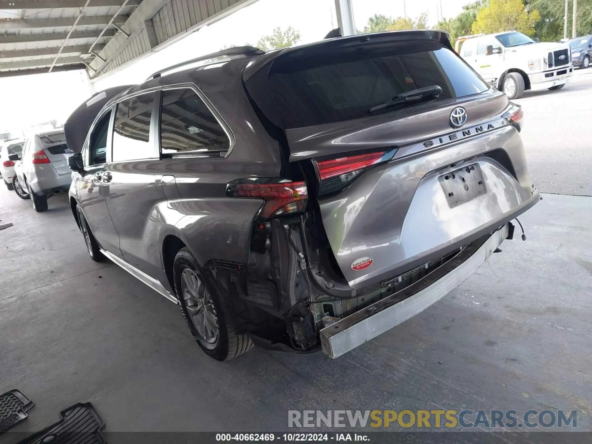 3 fotografías del automóvil dañado 5TDBRKEC1NS087814 TOYOTA SIENNA 2022