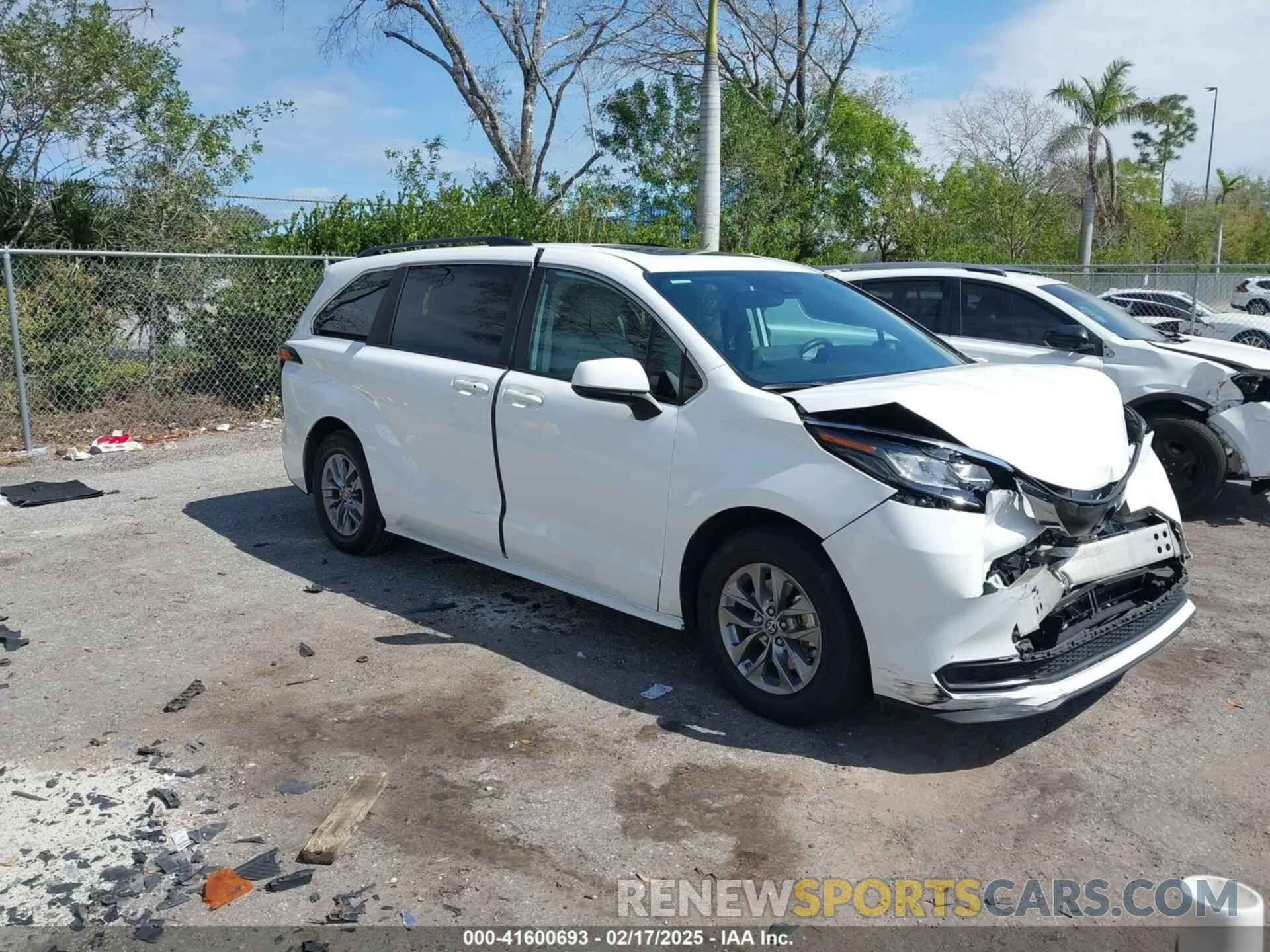 1 fotografías del automóvil dañado 5TDBRKECXNS099704 TOYOTA SIENNA 2022