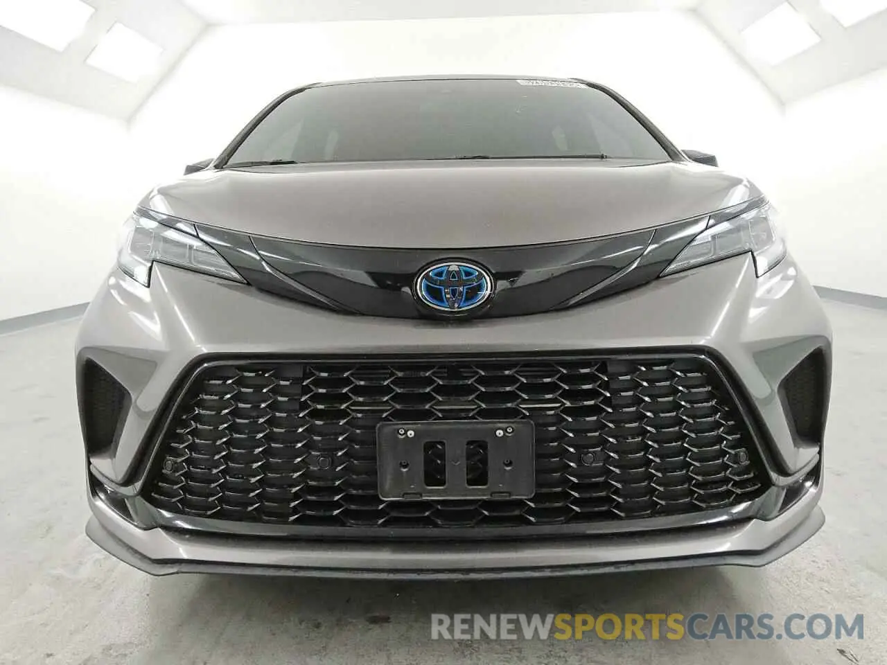 5 fotografías del automóvil dañado 5TDDRKEC6NS097540 TOYOTA SIENNA 2022
