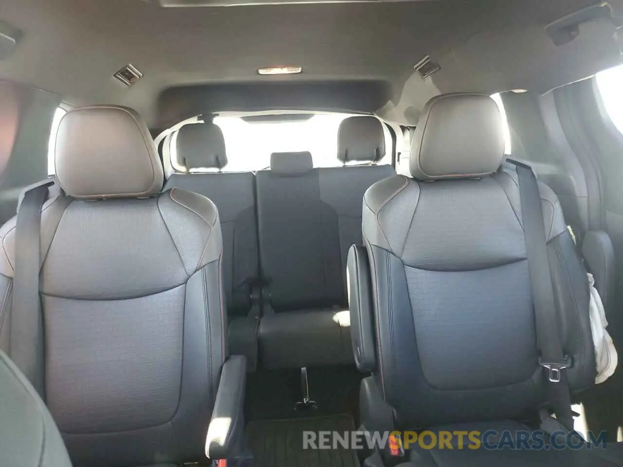 10 fotografías del automóvil dañado 5TDDRKEC6NS117060 TOYOTA SIENNA 2022