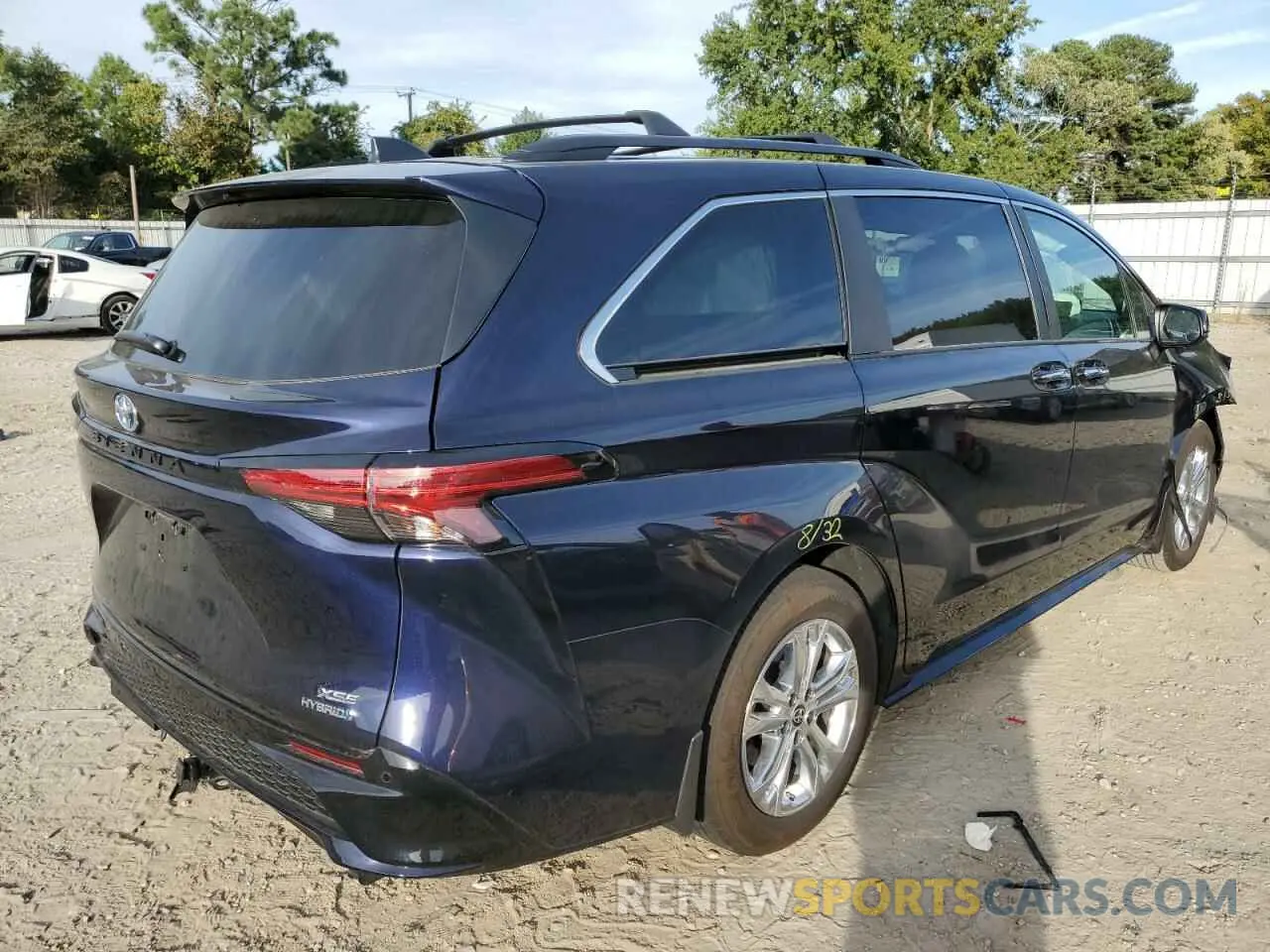 4 fotografías del automóvil dañado 5TDDSKFC3NS044989 TOYOTA SIENNA 2022