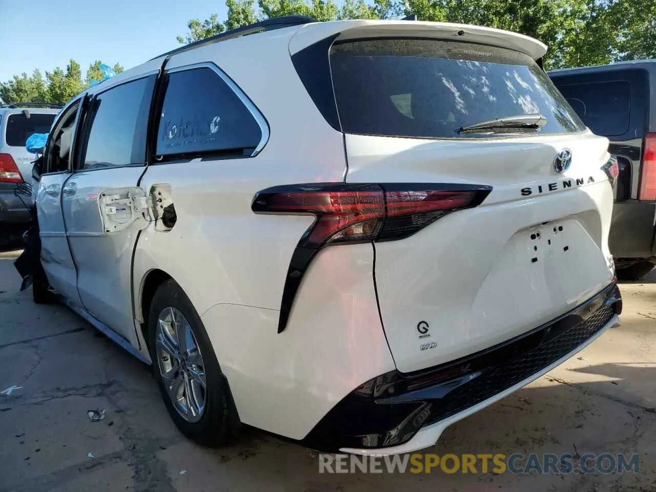 3 fotografías del automóvil dañado 5TDDSKFC3NS056253 TOYOTA SIENNA 2022