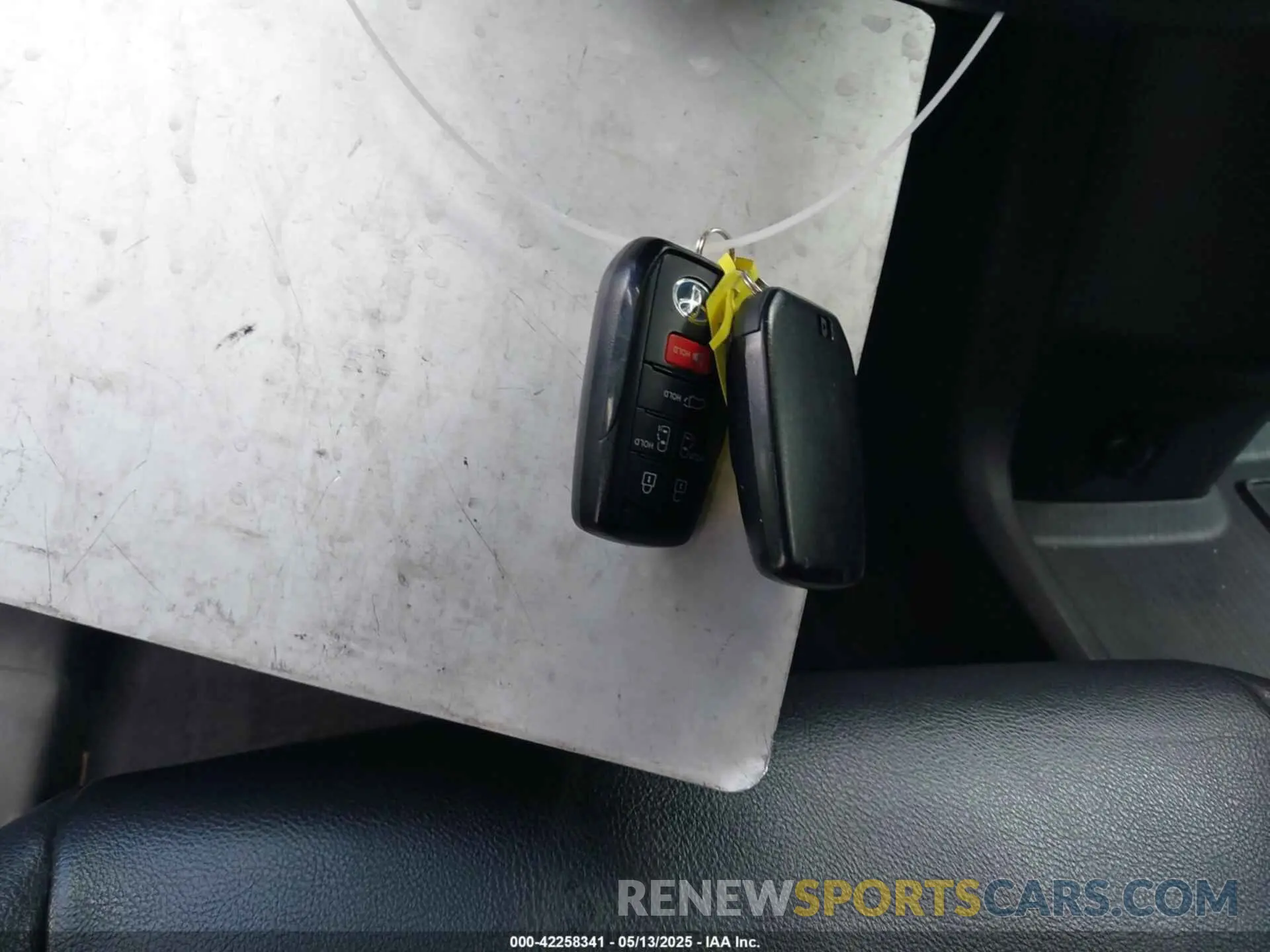 11 fotografías del automóvil dañado 5TDDSKFC6NS057817 TOYOTA SIENNA 2022