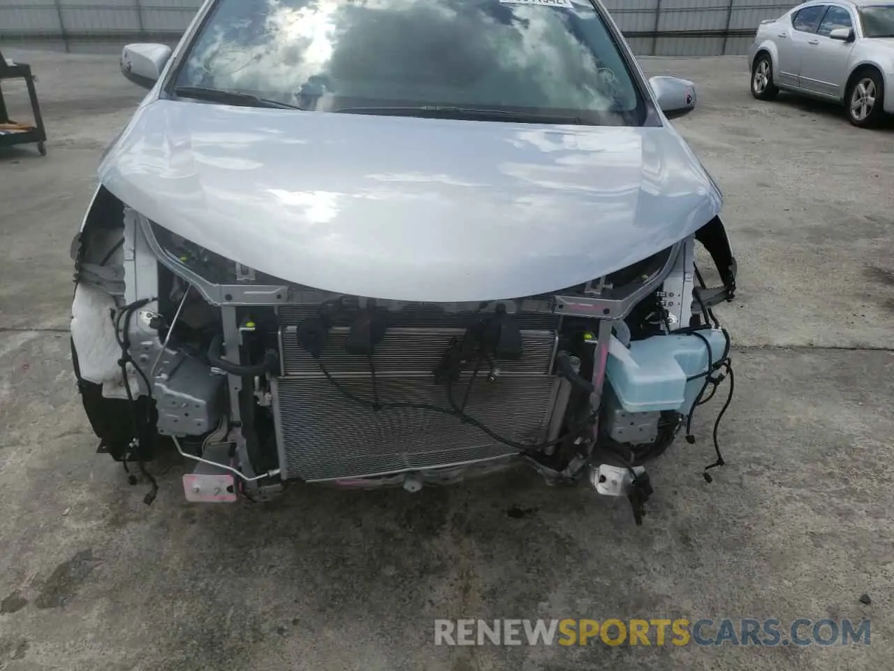 9 fotografías del automóvil dañado 5TDJRKEC7NS097324 TOYOTA SIENNA 2022