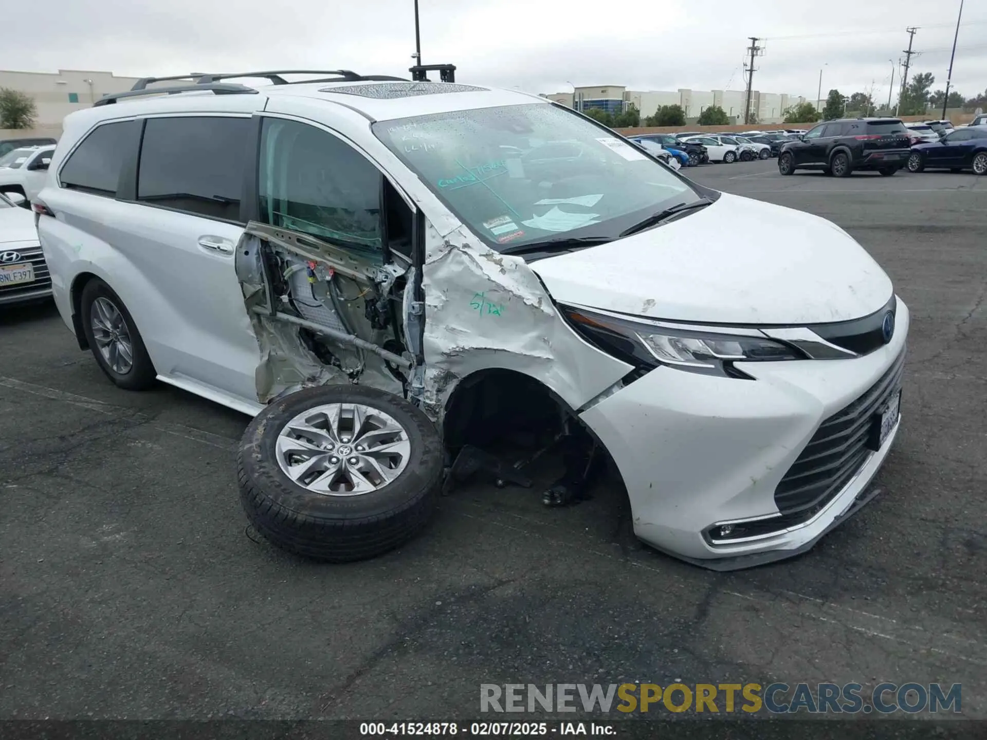 6 fotografías del automóvil dañado 5TDJRKECXNS135662 TOYOTA SIENNA 2022