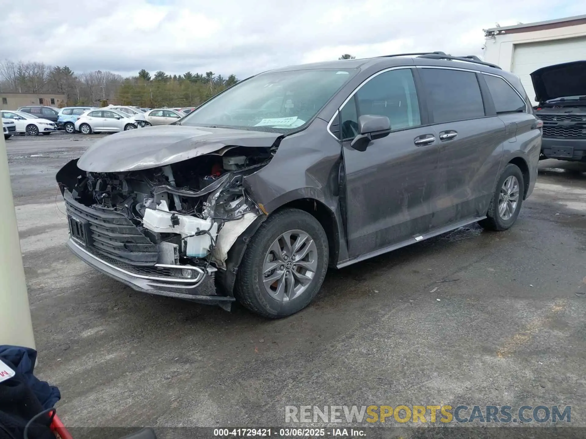 2 fotografías del automóvil dañado 5TDJSKFC2NS066081 TOYOTA SIENNA 2022