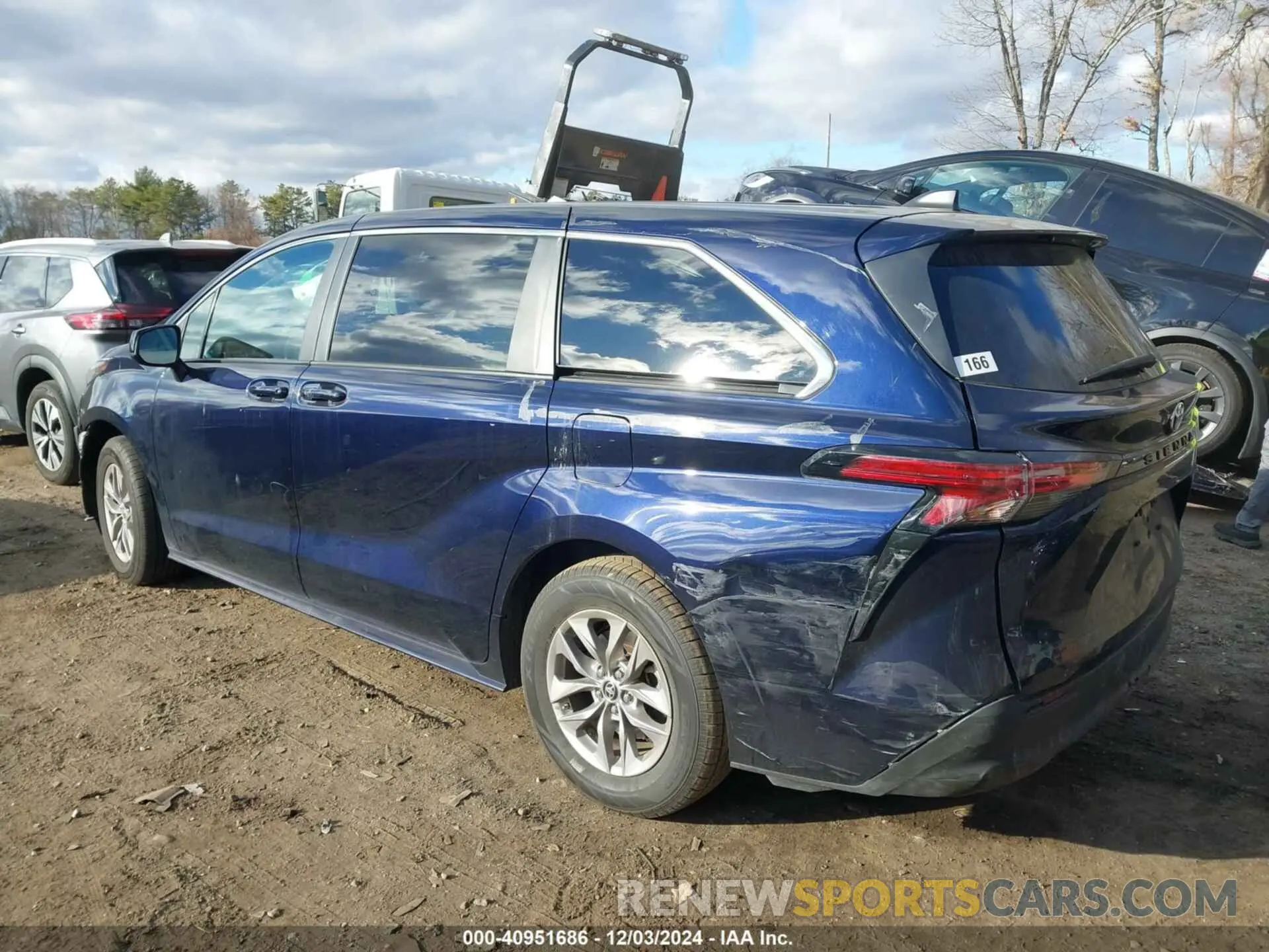 3 fotografías del automóvil dañado 5TDKRKEC0NS123511 TOYOTA SIENNA 2022