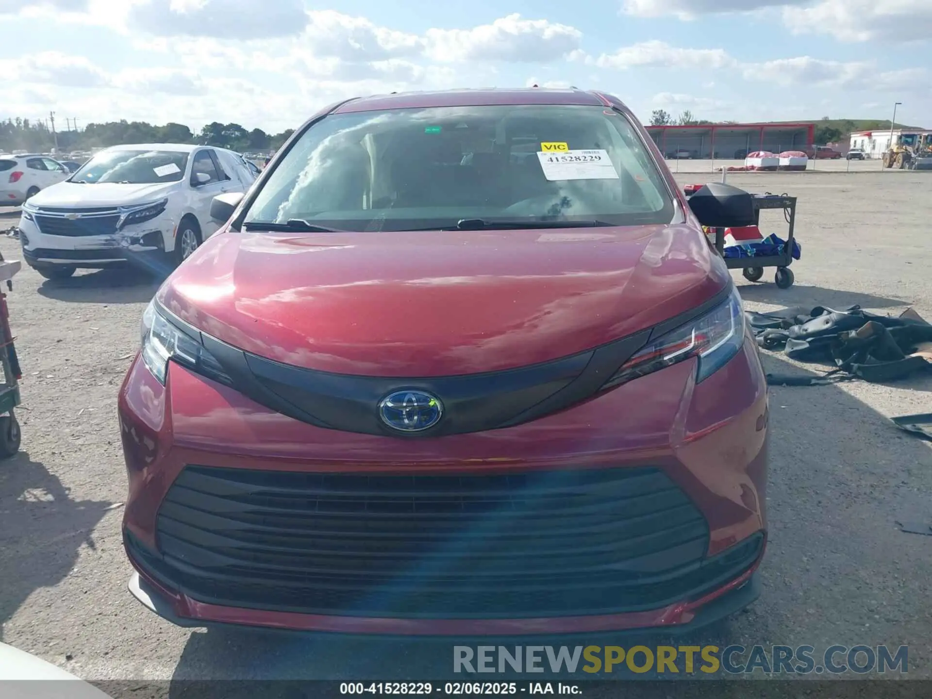12 fotografías del automóvil dañado 5TDKRKEC1NS098733 TOYOTA SIENNA 2022