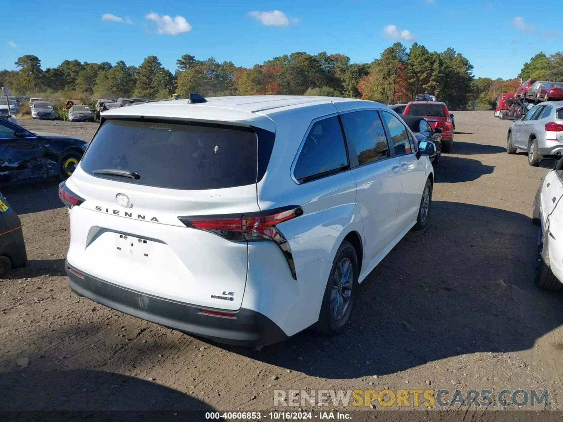 4 fotografías del automóvil dañado 5TDKRKEC4NS101057 TOYOTA SIENNA 2022