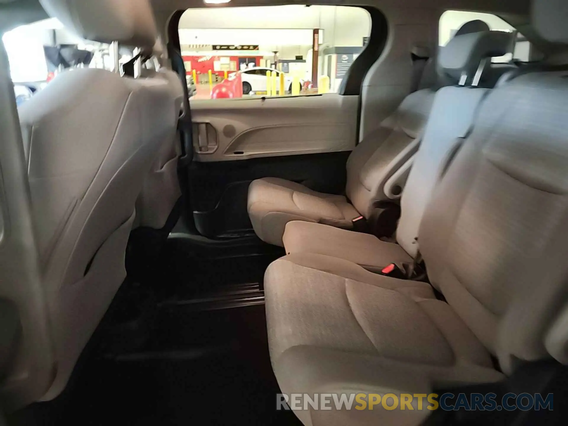 15 fotografías del automóvil dañado 5TDKRKEC7NS089793 TOYOTA SIENNA 2022