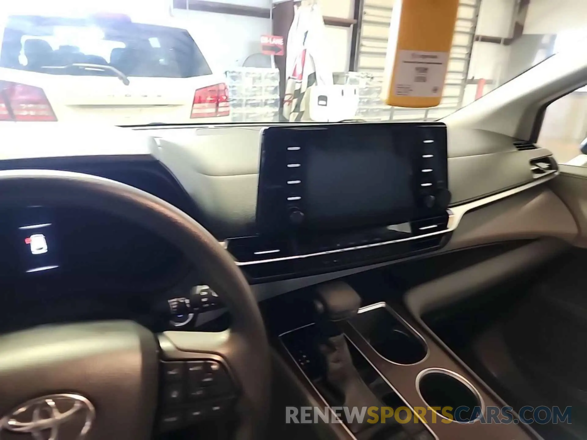 4 fotografías del automóvil dañado 5TDKRKEC7NS089793 TOYOTA SIENNA 2022