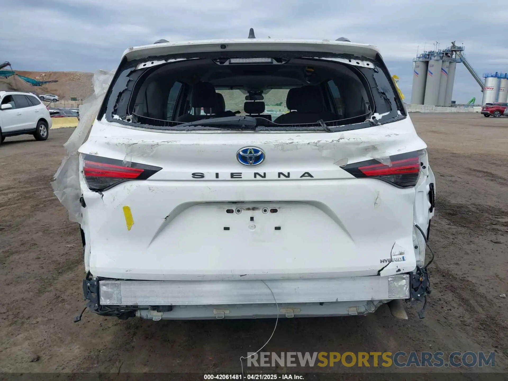 16 fotografías del automóvil dañado 5TDKRKEC7NS119925 TOYOTA SIENNA 2022