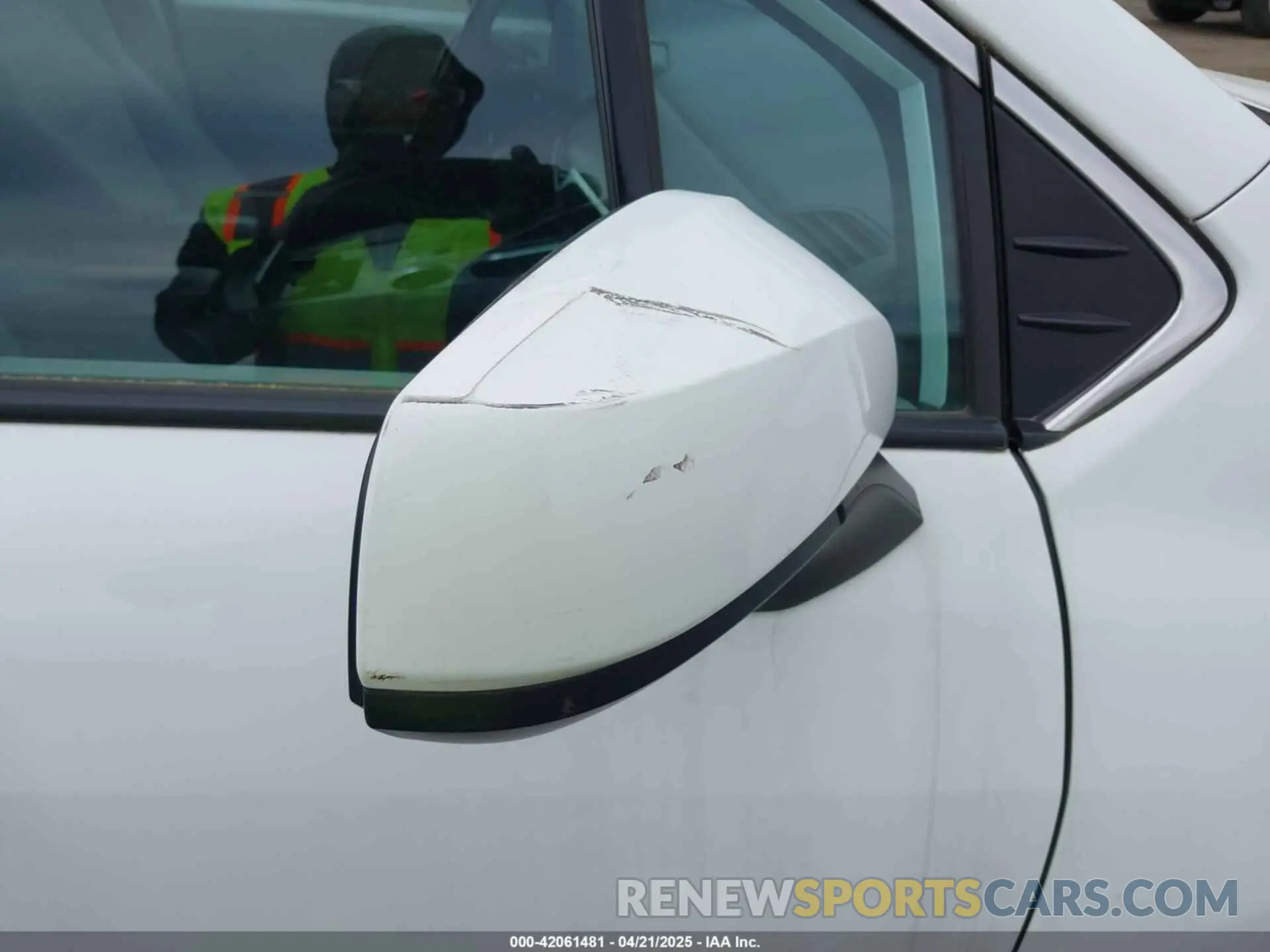 19 fotografías del automóvil dañado 5TDKRKEC7NS119925 TOYOTA SIENNA 2022