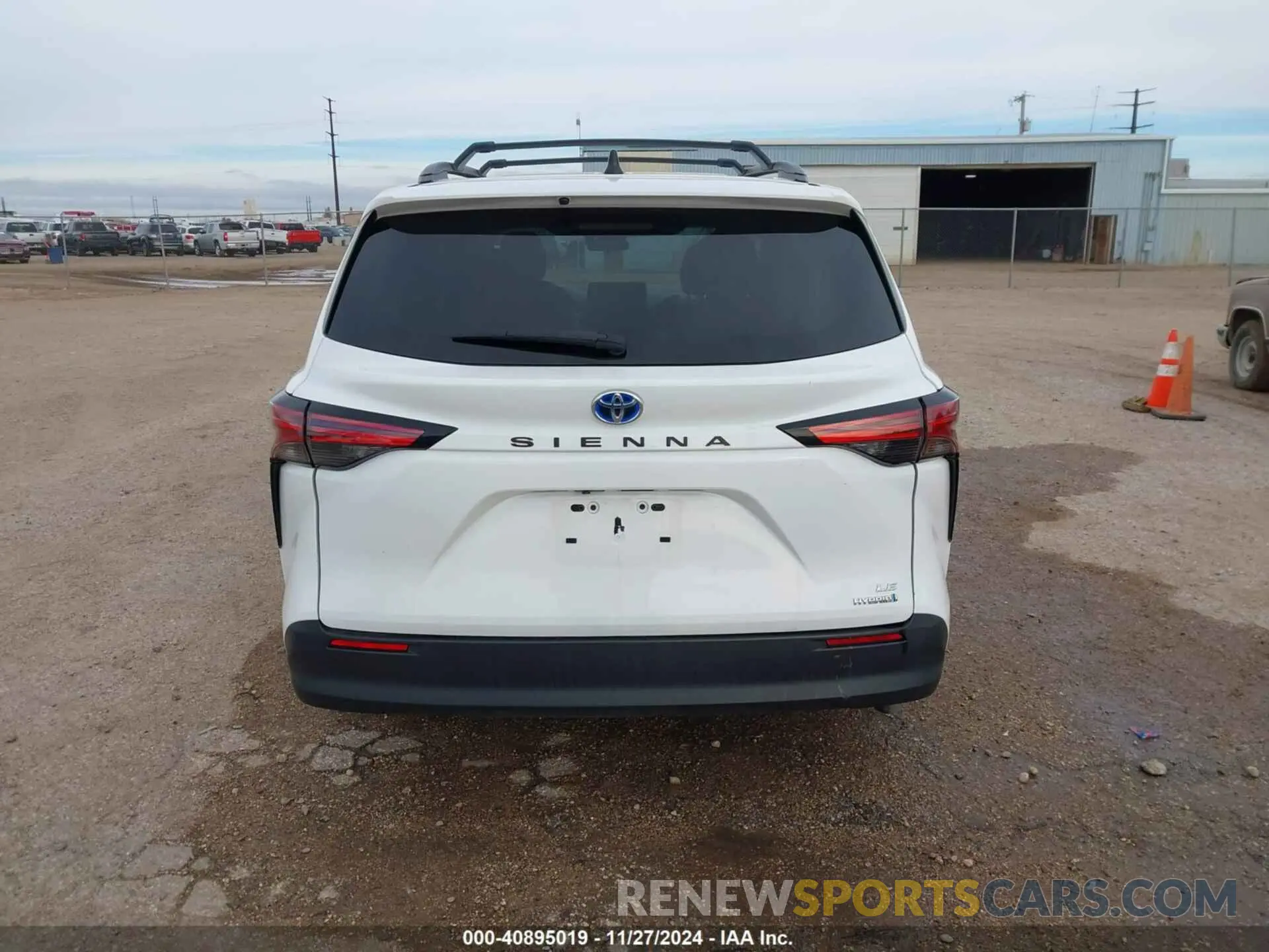 15 fotografías del automóvil dañado 5TDKRKEC9NS130036 TOYOTA SIENNA 2022
