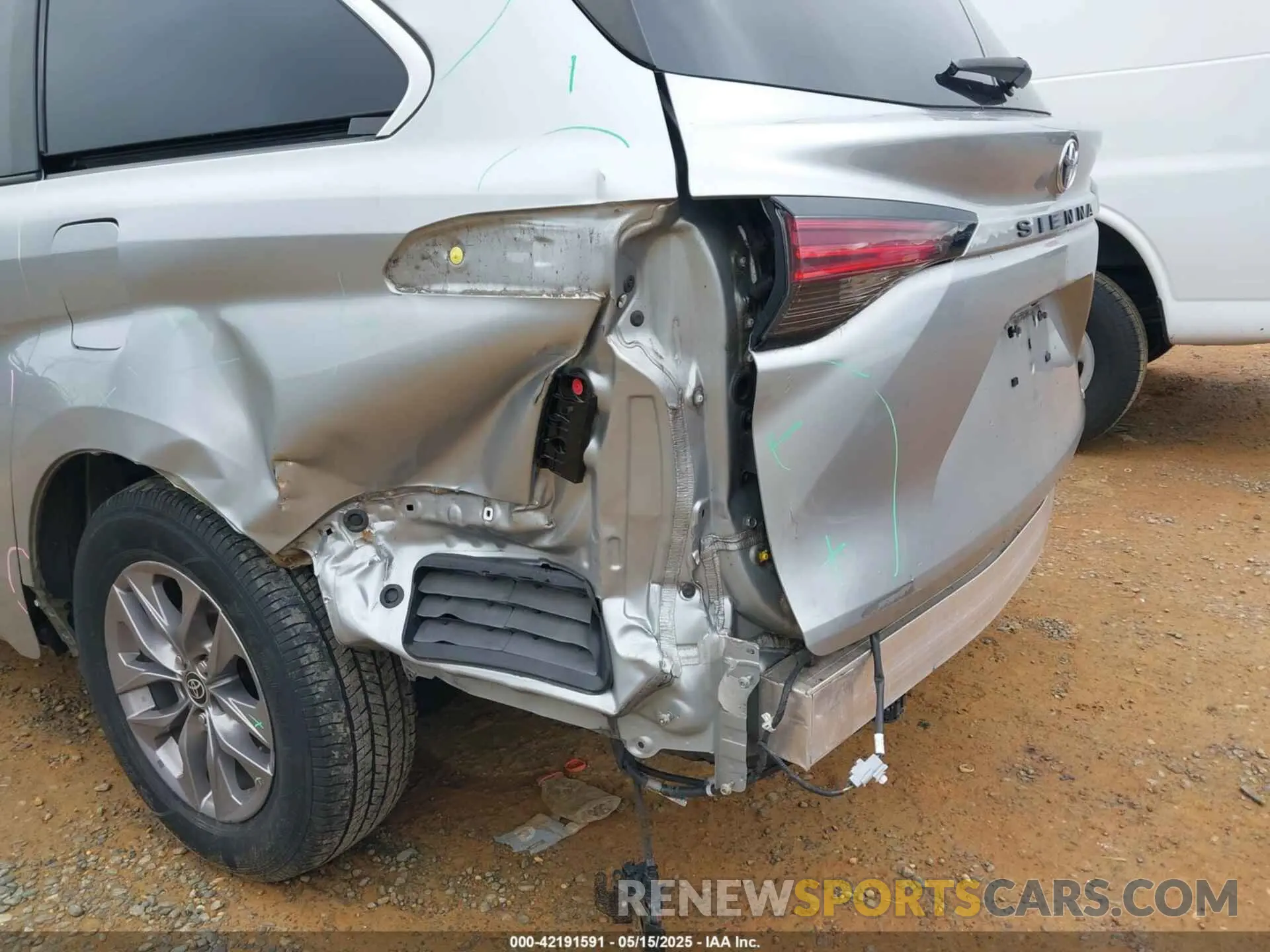 6 fotografías del automóvil dañado 5TDKRKECXNS084362 TOYOTA SIENNA 2022