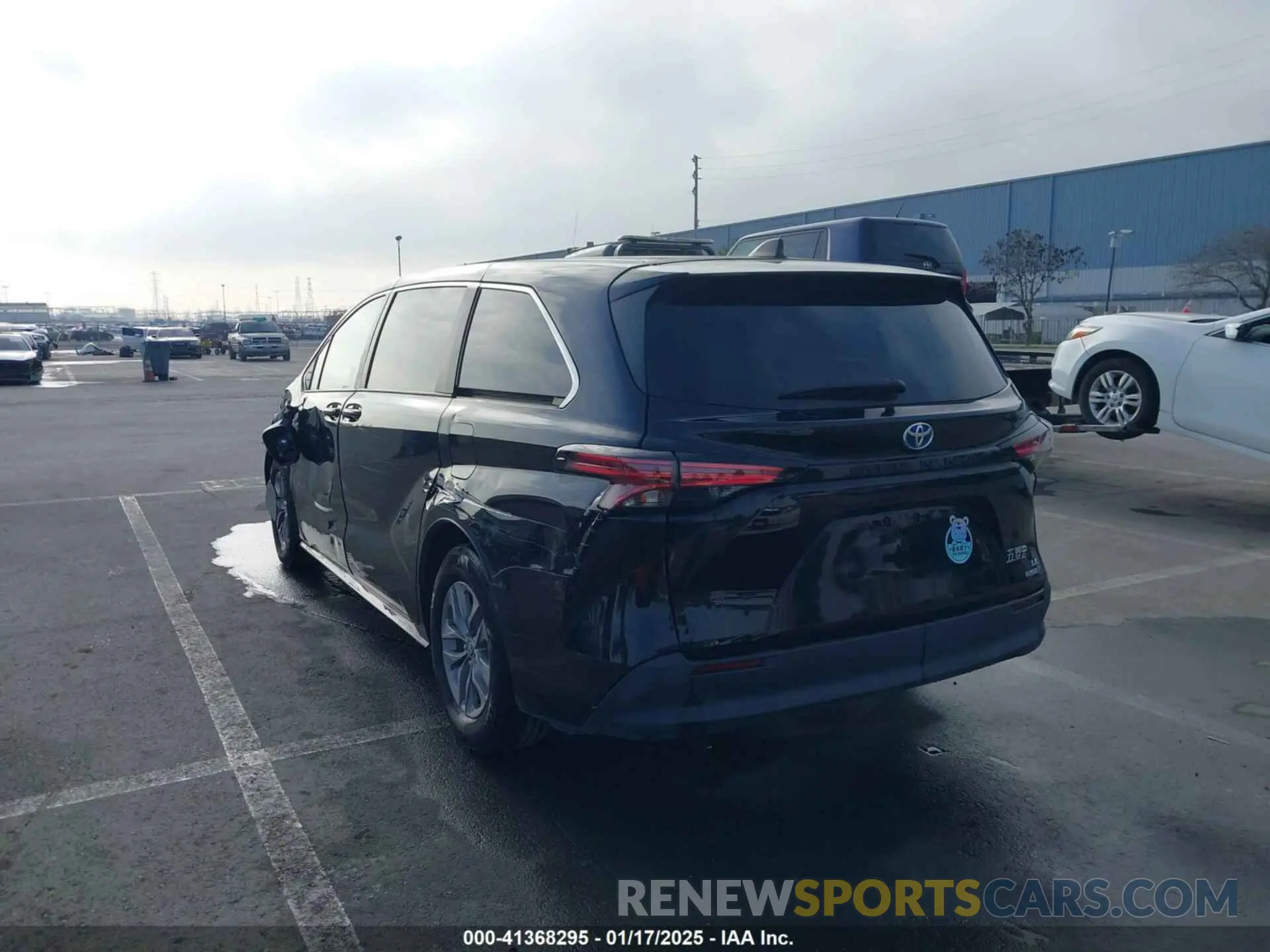 3 fotografías del automóvil dañado 5TDKRKECXNS097242 TOYOTA SIENNA 2022