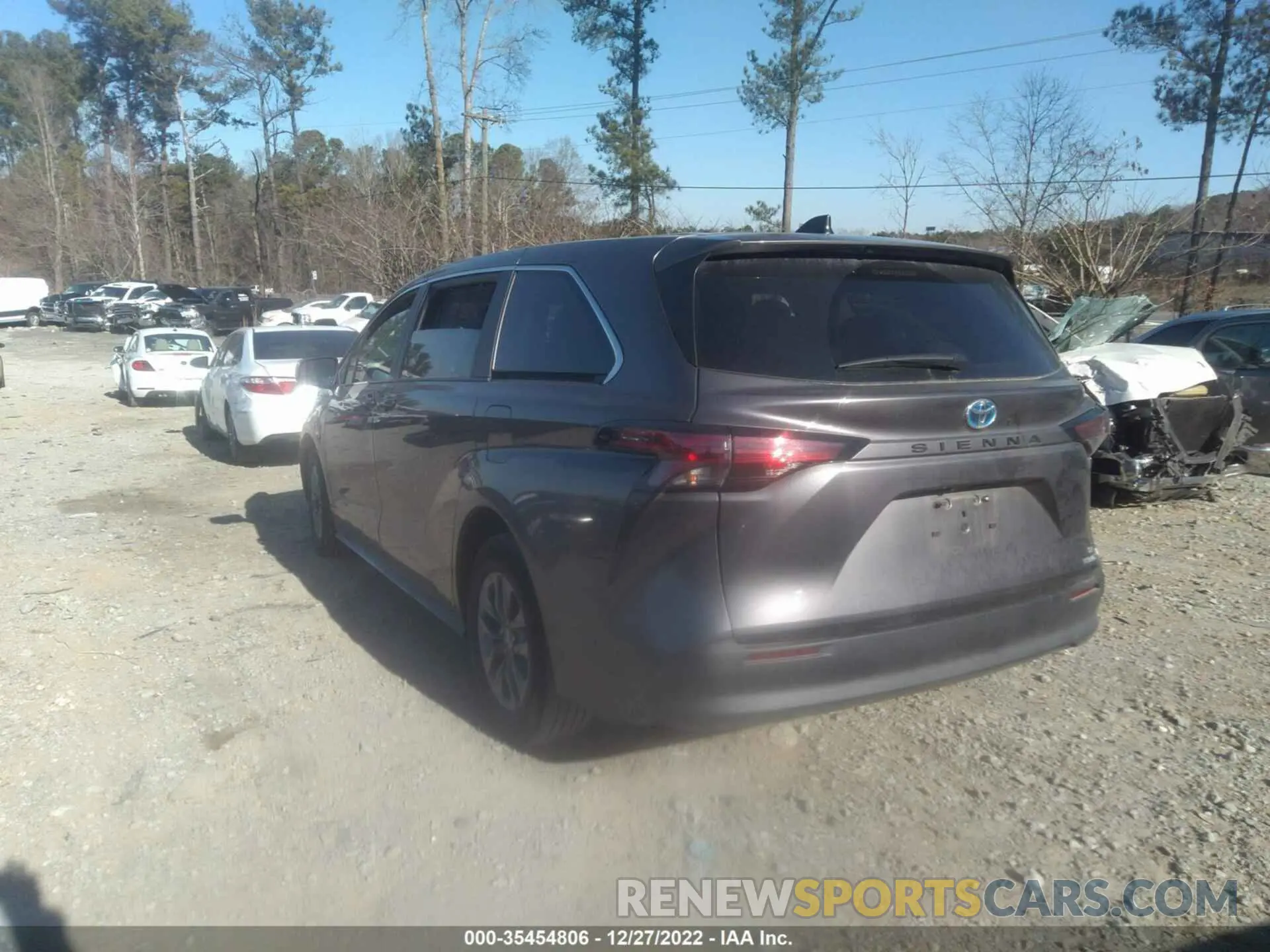 3 fotografías del automóvil dañado 5TDKRKECXNS122477 TOYOTA SIENNA 2022