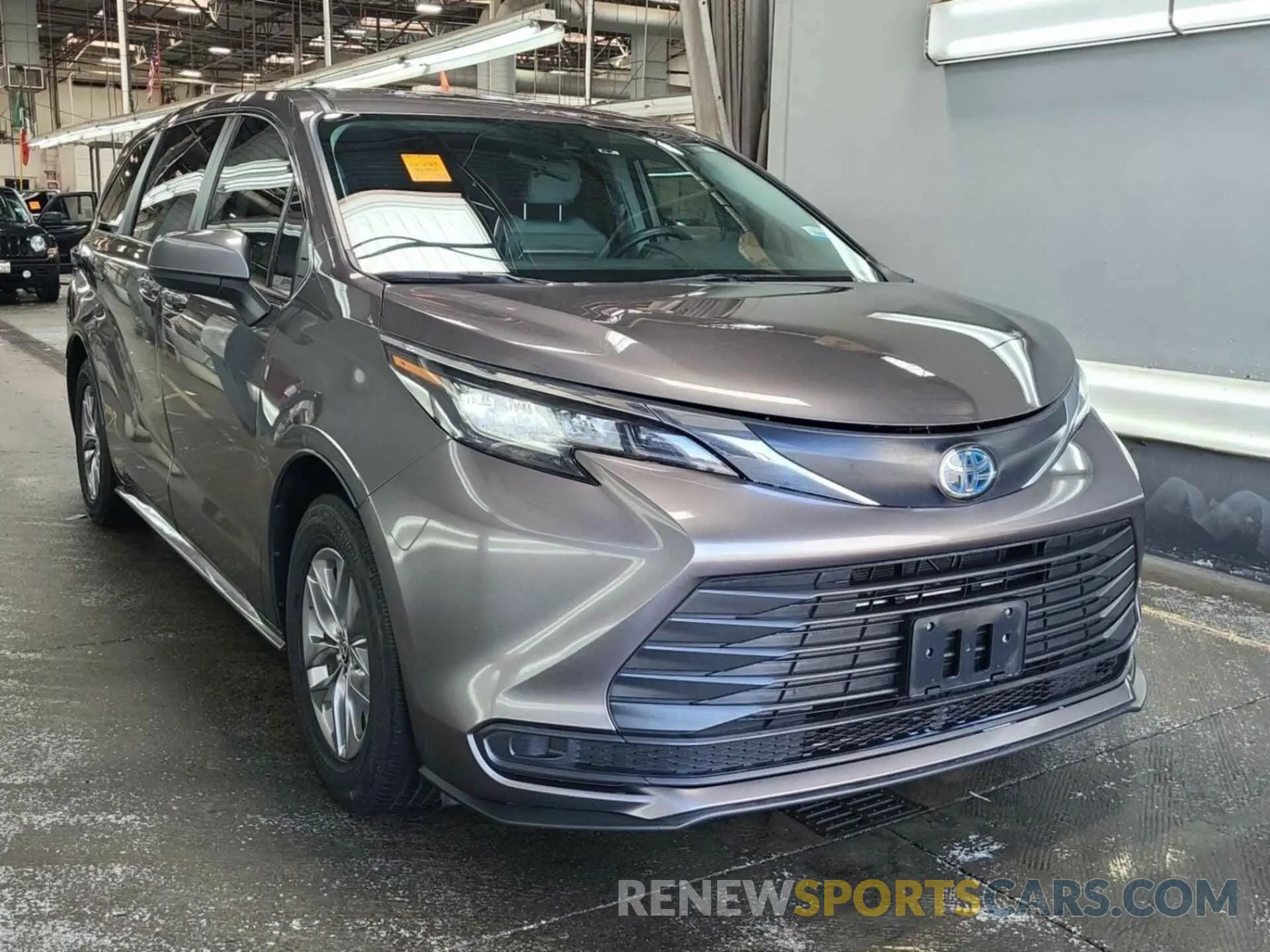 32 fotografías del automóvil dañado 5TDKSKFC6NS069991 TOYOTA SIENNA 2022