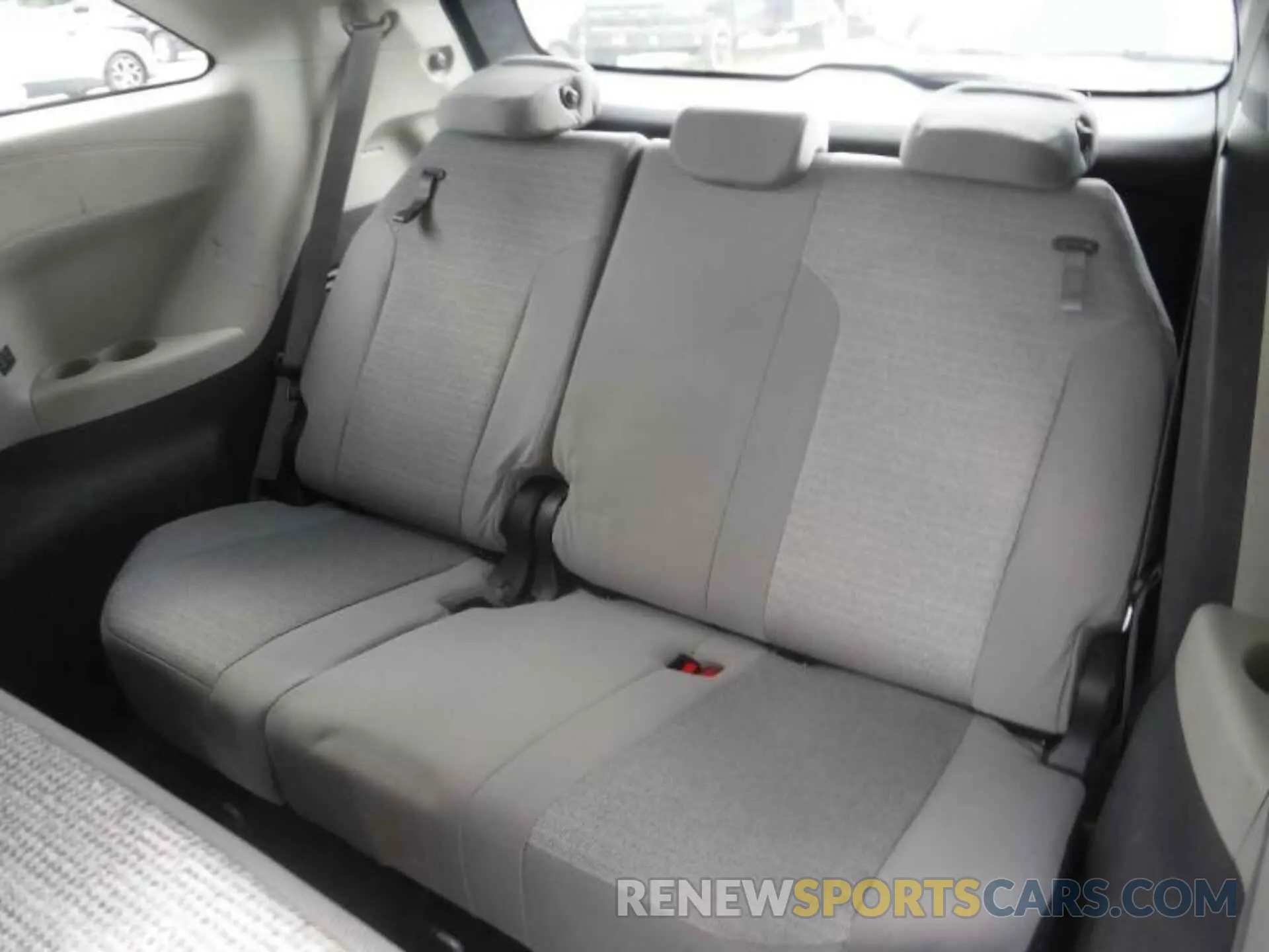 9 fotografías del automóvil dañado 5TDKSKFC8NS070446 TOYOTA SIENNA 2022