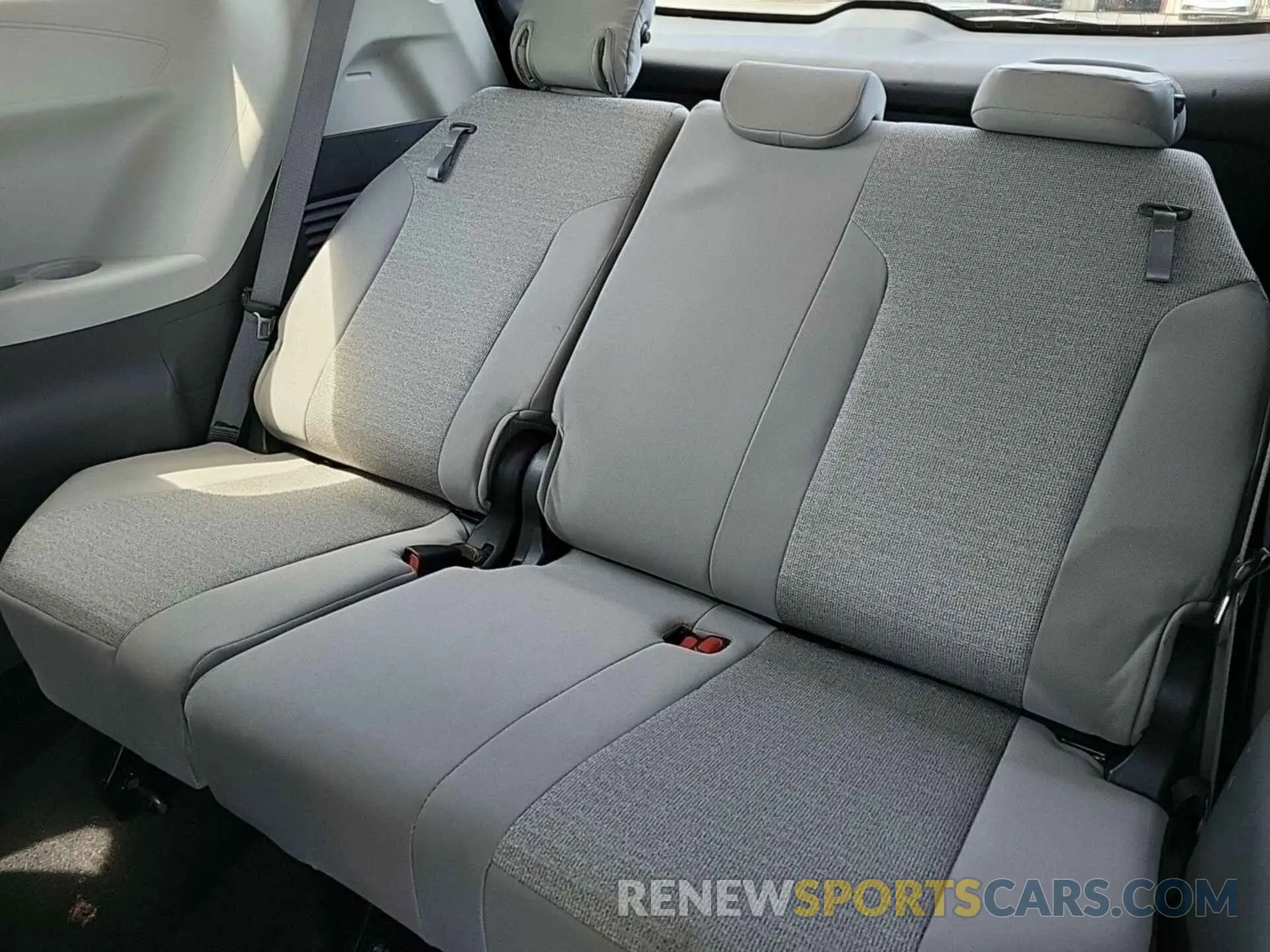 1 fotografías del automóvil dañado 5TDKSKFCXNS070061 TOYOTA SIENNA 2022
