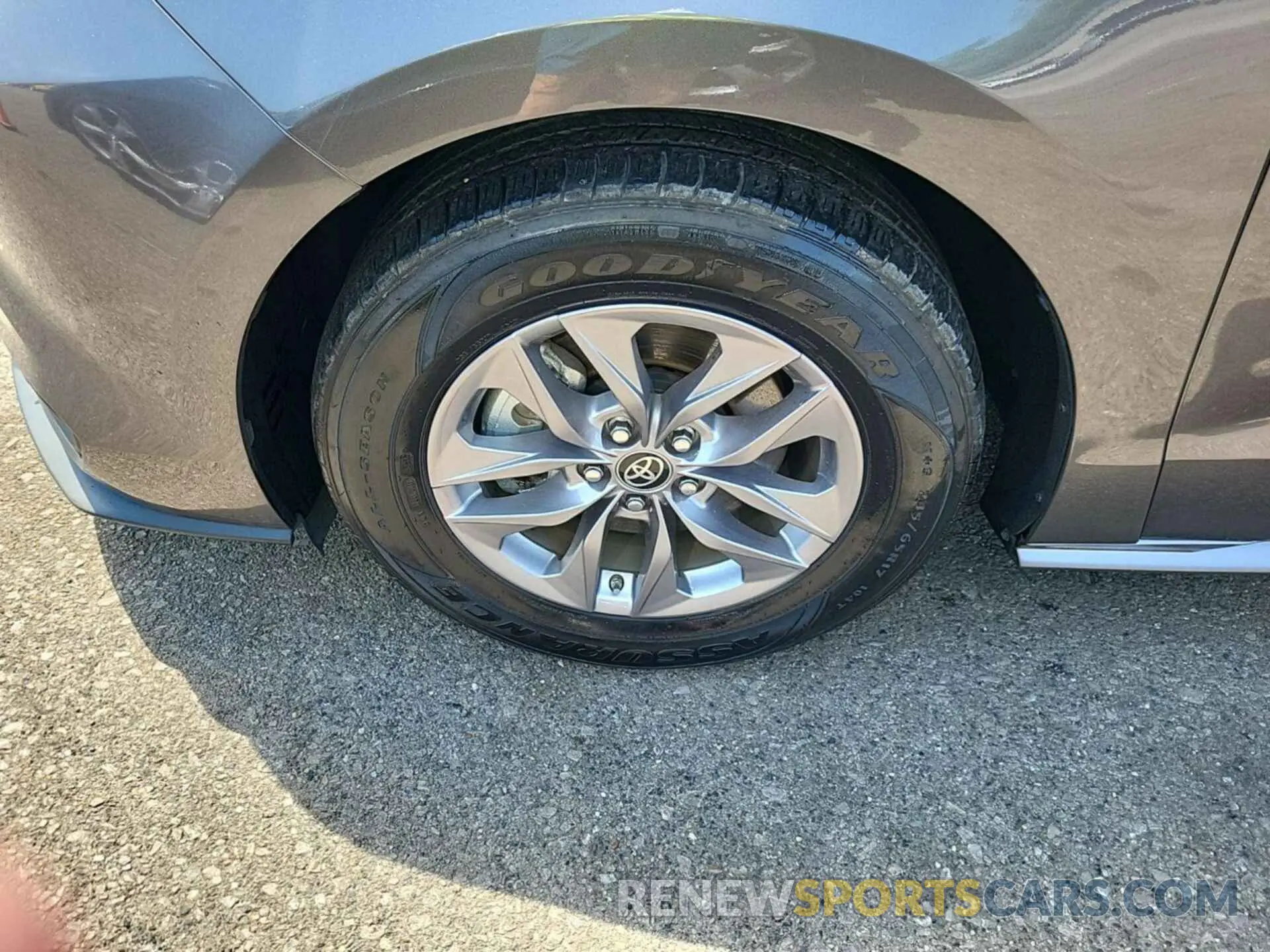 34 fotografías del automóvil dañado 5TDKSKFCXNS070061 TOYOTA SIENNA 2022