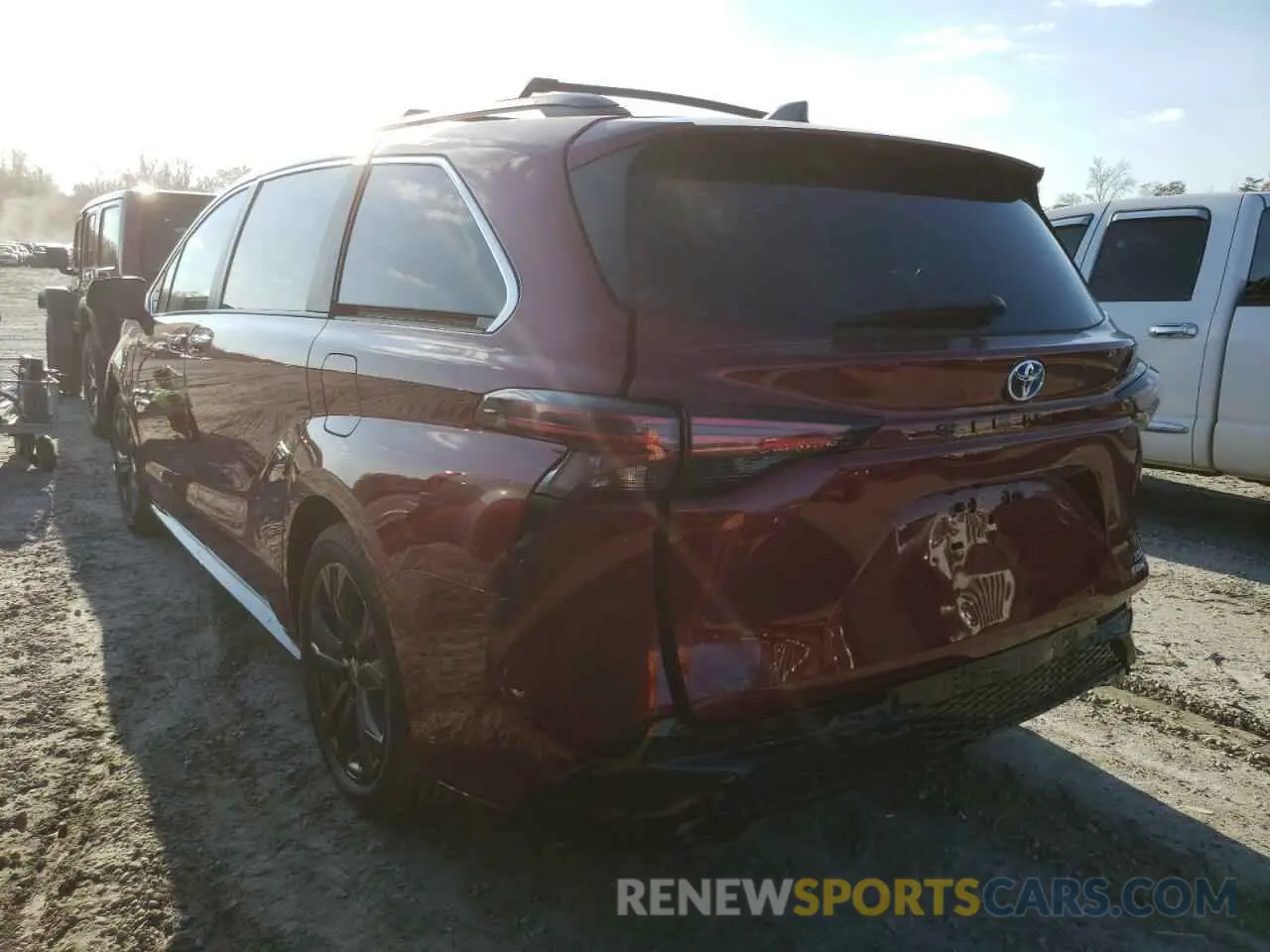 3 fotografías del automóvil dañado 5TDXRKEC1NS113365 TOYOTA SIENNA 2022