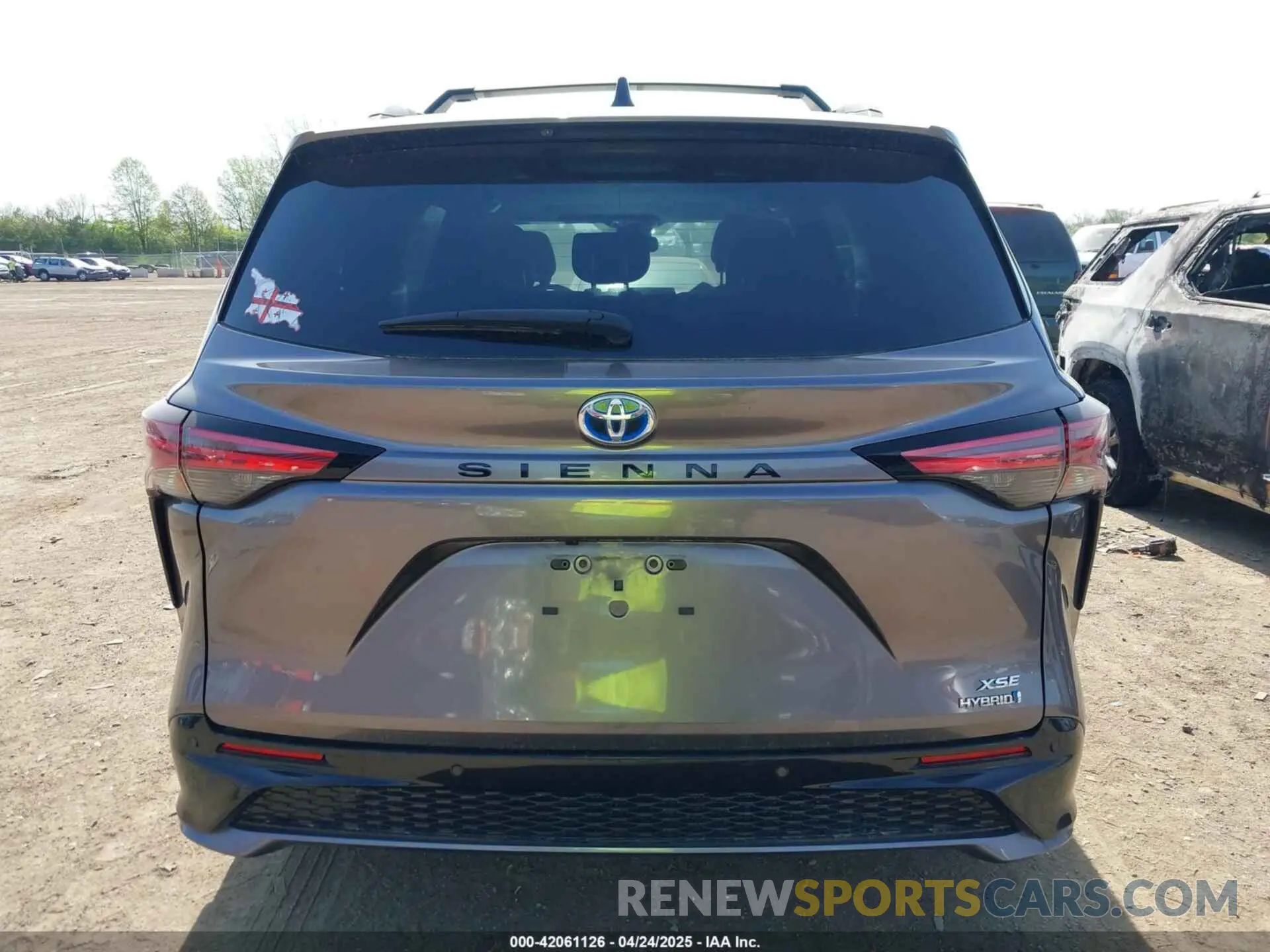 16 fotografías del automóvil dañado 5TDXRKEC2NS108482 TOYOTA SIENNA 2022