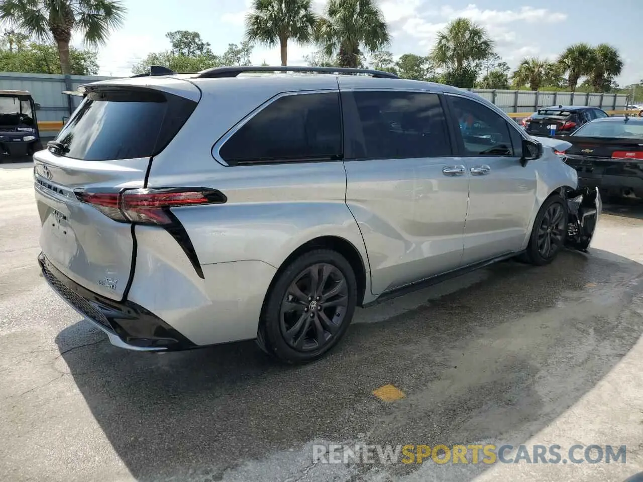 3 fotografías del automóvil dañado 5TDXRKEC9NS133380 TOYOTA SIENNA 2022