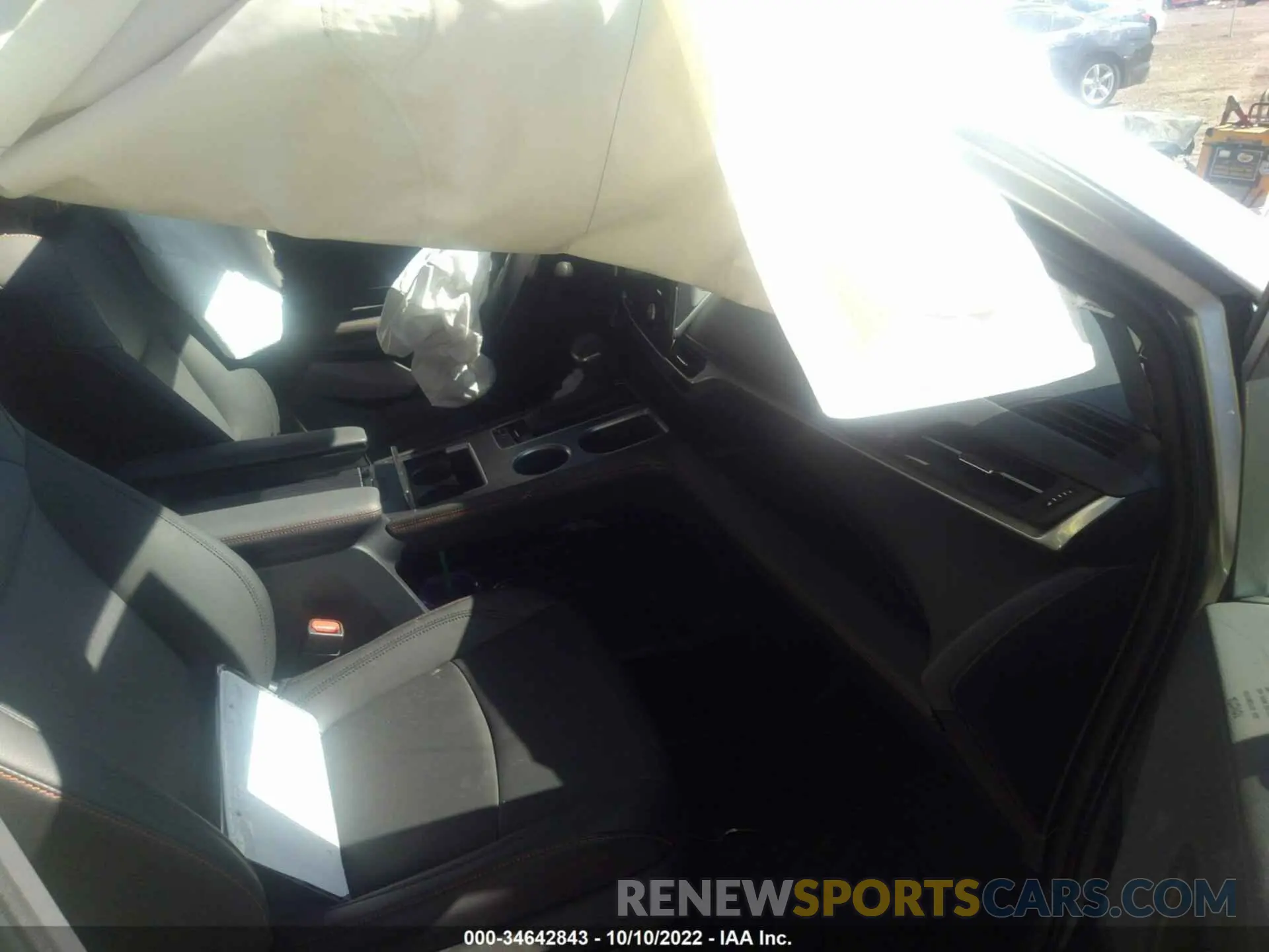 5 fotografías del automóvil dañado 5TDXRKECXNS133128 TOYOTA SIENNA 2022