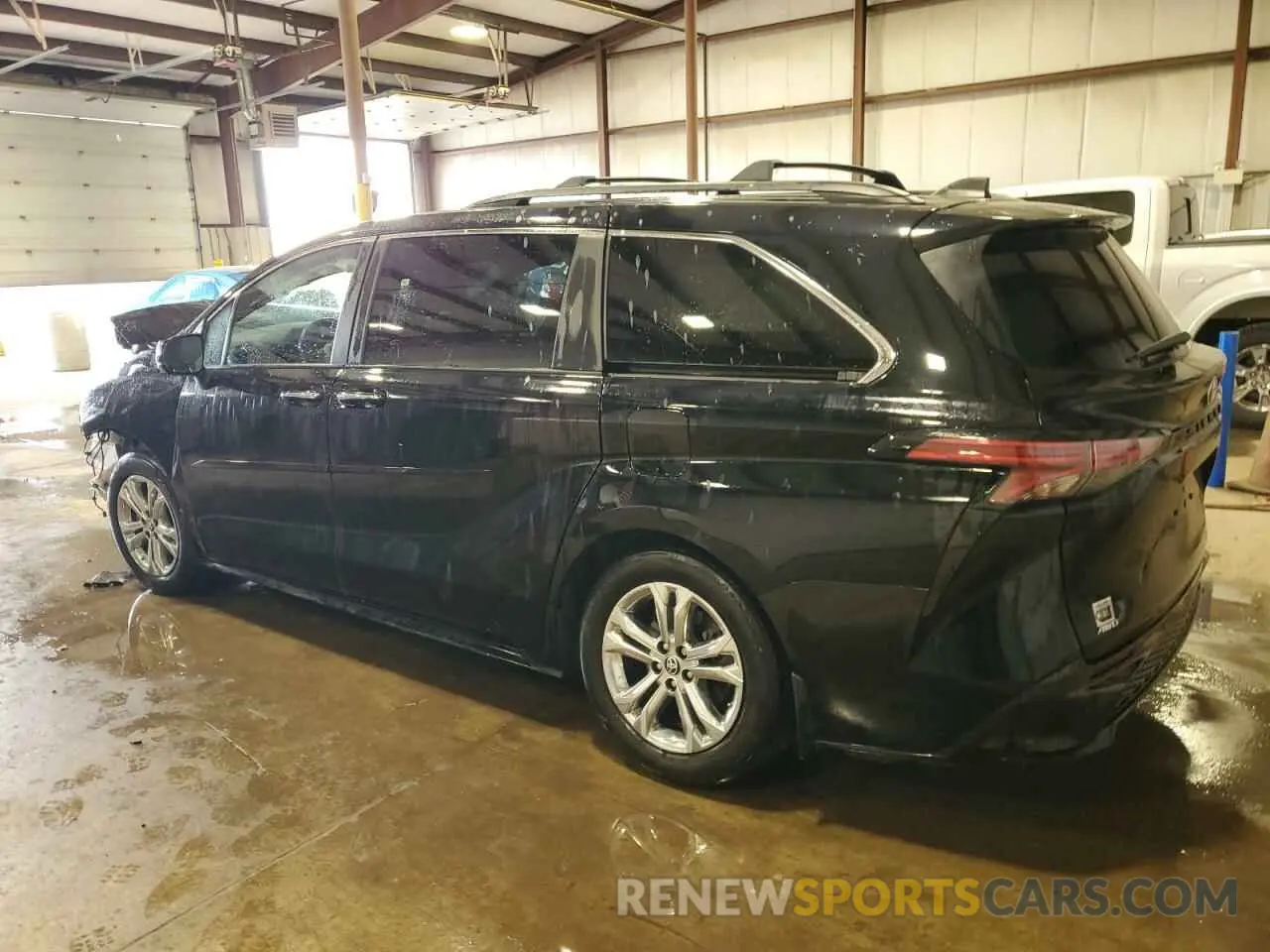 2 fotografías del automóvil dañado 5TDXSKFCXNS071524 TOYOTA SIENNA 2022
