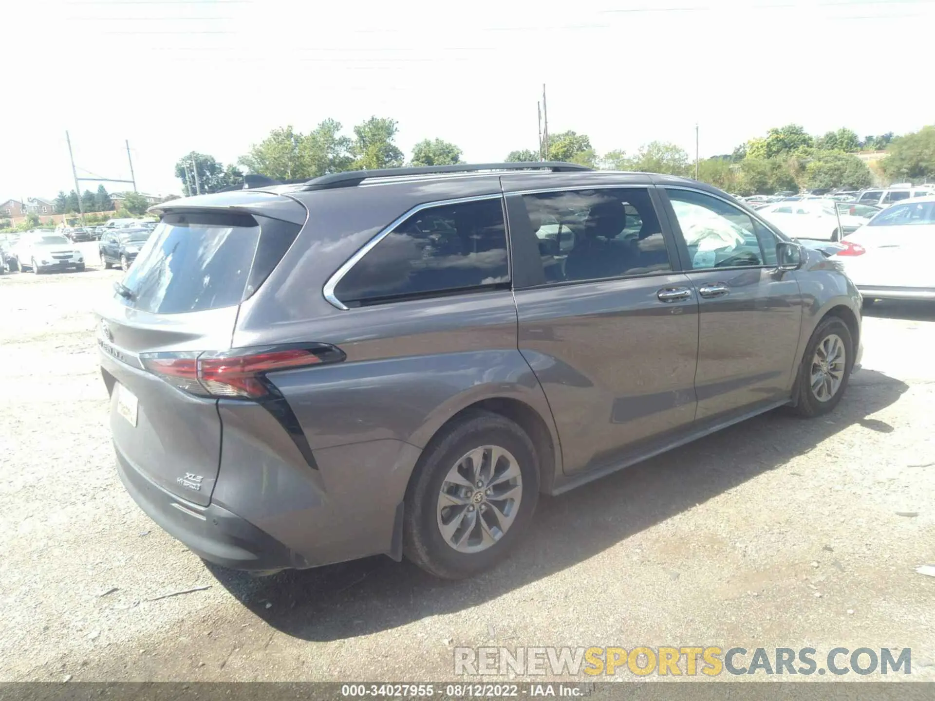 4 fotografías del automóvil dañado 5TDYRKEC4NS098333 TOYOTA SIENNA 2022
