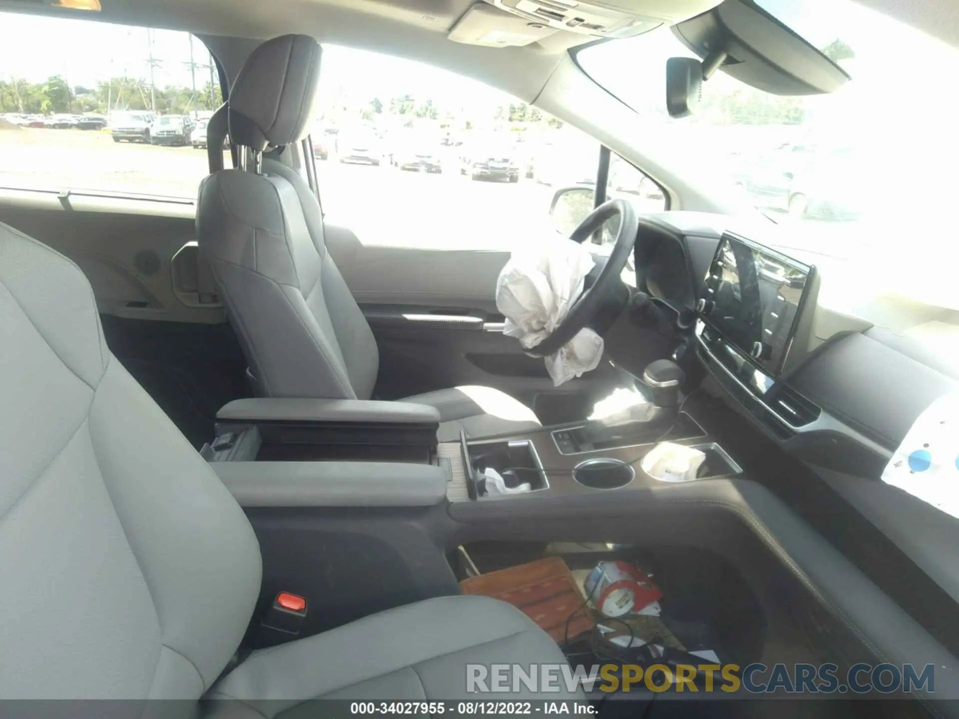 5 fotografías del automóvil dañado 5TDYRKEC4NS098333 TOYOTA SIENNA 2022