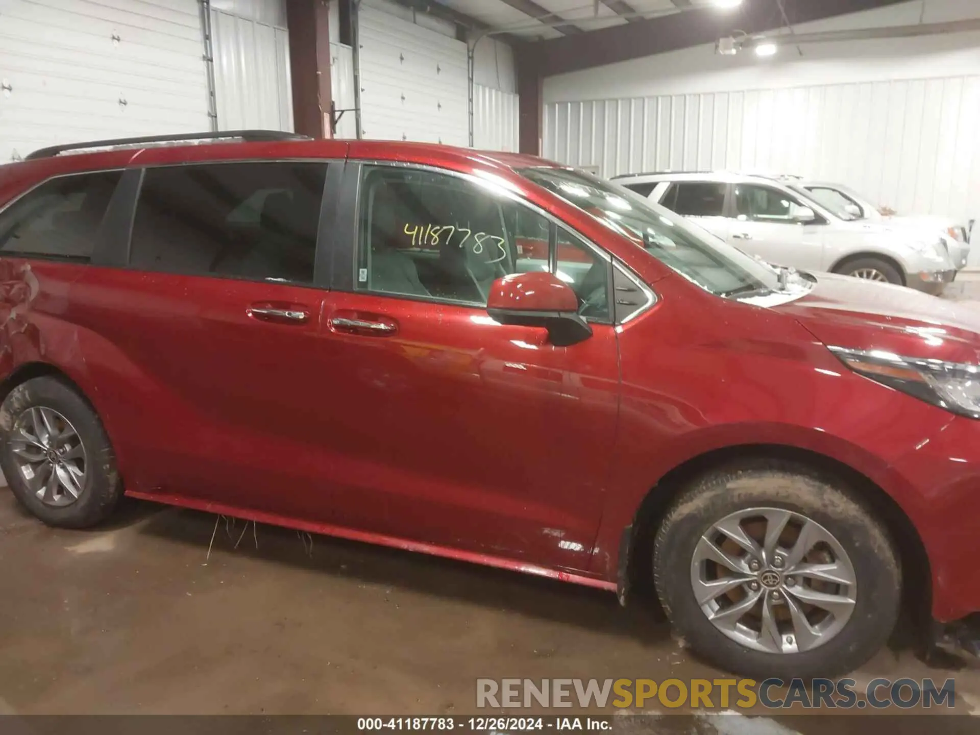 12 fotografías del automóvil dañado 5TDYRKEC7NS092140 TOYOTA SIENNA 2022