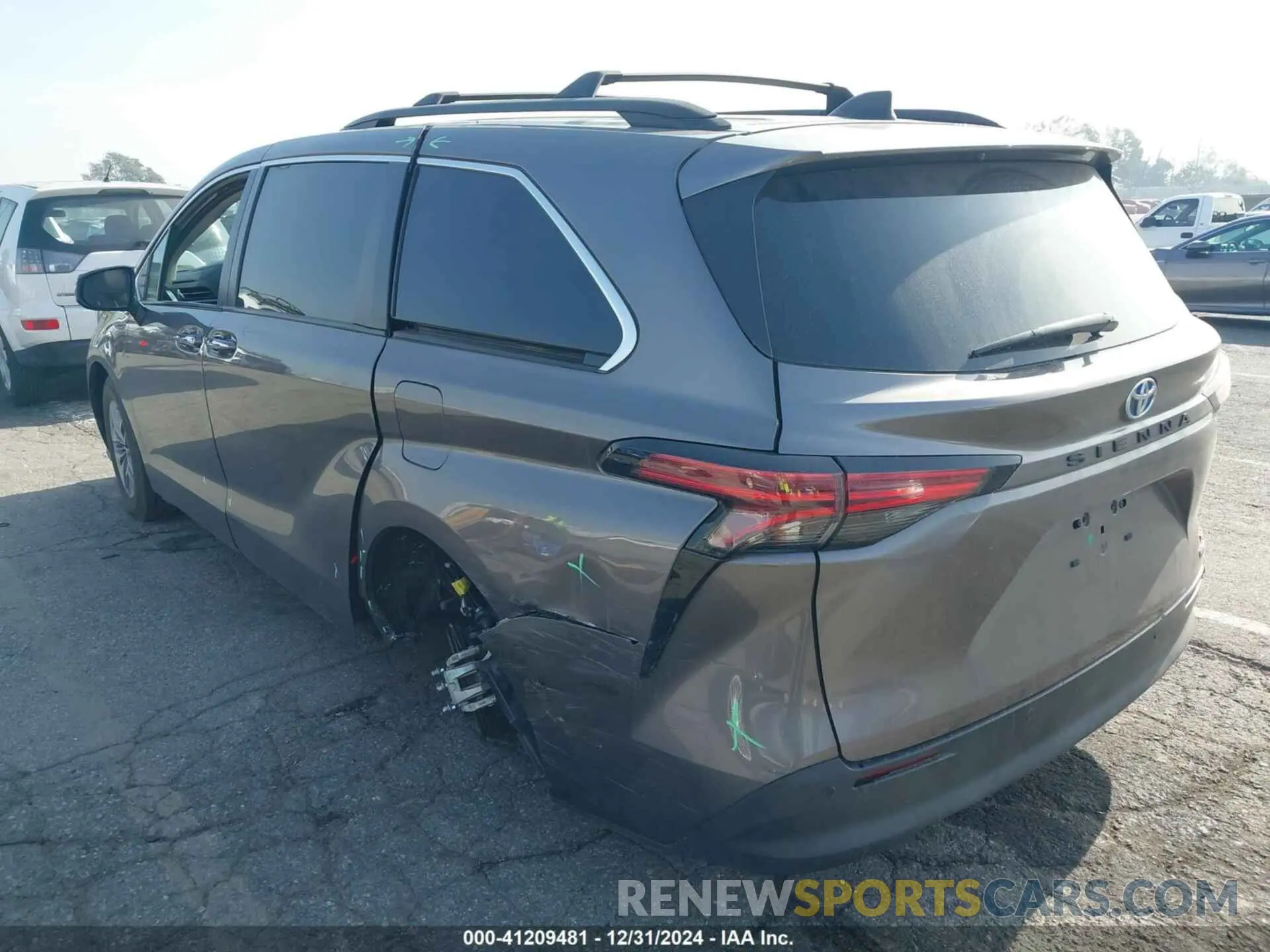 3 fotografías del automóvil dañado 5TDYRKEC8NS107678 TOYOTA SIENNA 2022