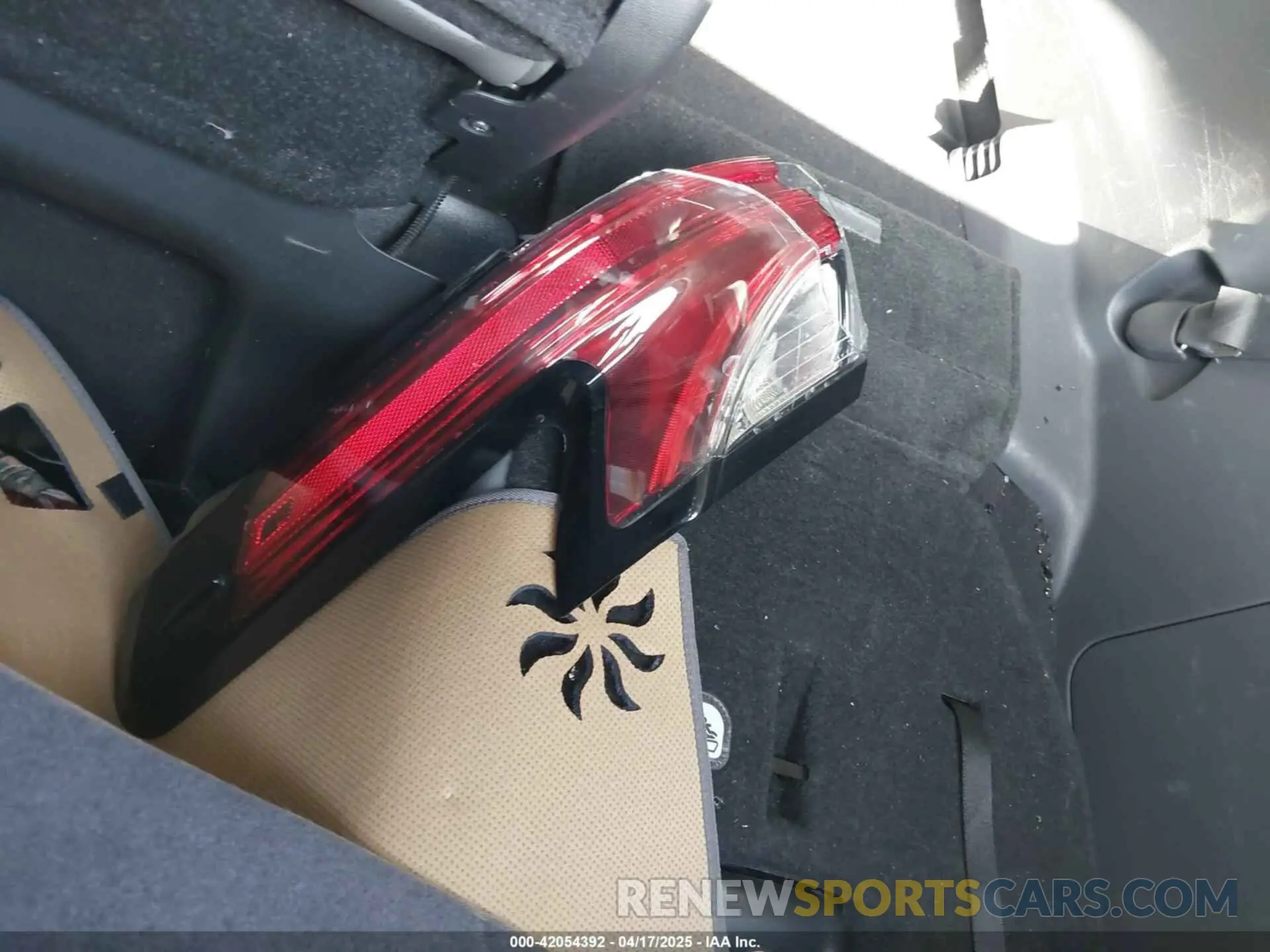 12 fotografías del automóvil dañado 5TDYRKECXNS076093 TOYOTA SIENNA 2022