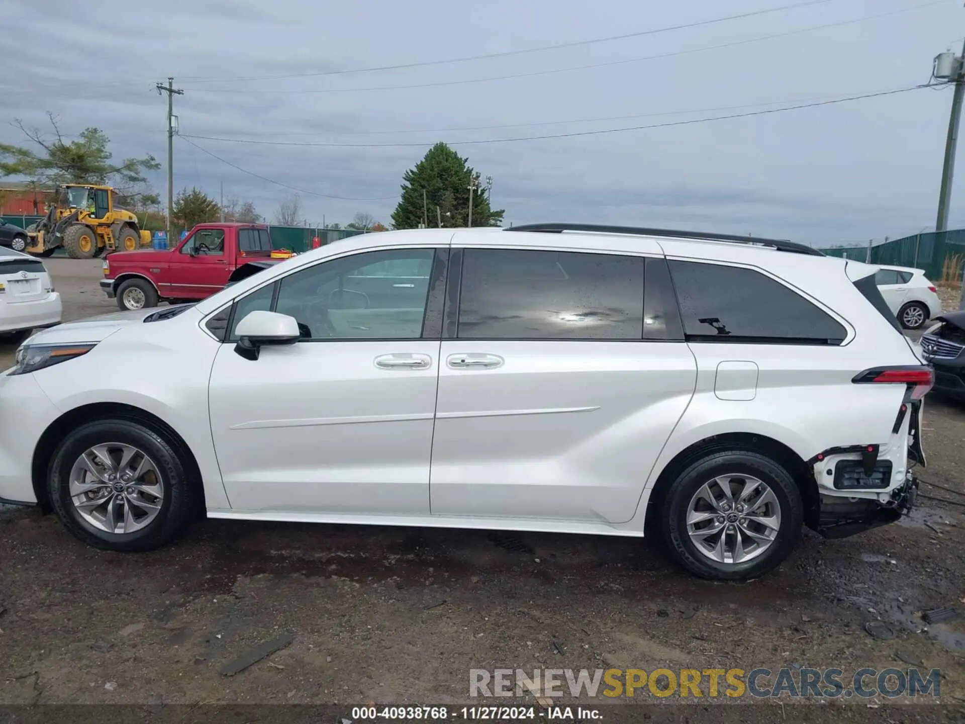 15 fotografías del automóvil dañado 5TDYSKFC0NS049181 TOYOTA SIENNA 2022