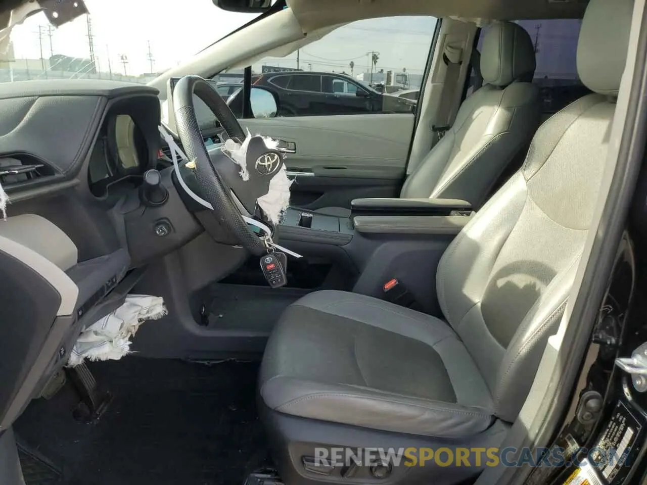 7 fotografías del automóvil dañado 5TDZRKEC1NS083082 TOYOTA SIENNA 2022