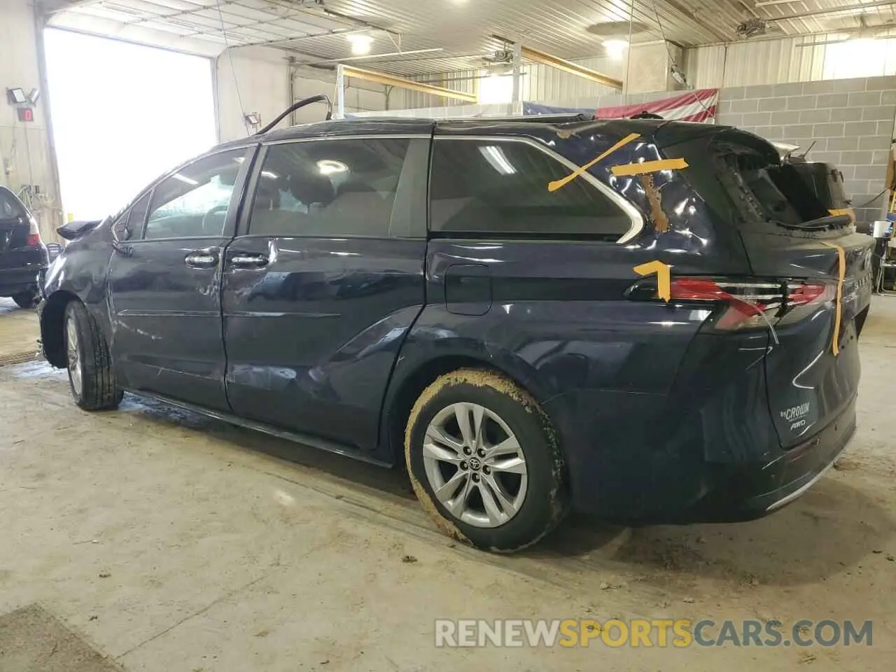 2 fotografías del automóvil dañado 5TDZSKFC2NS047453 TOYOTA SIENNA 2022