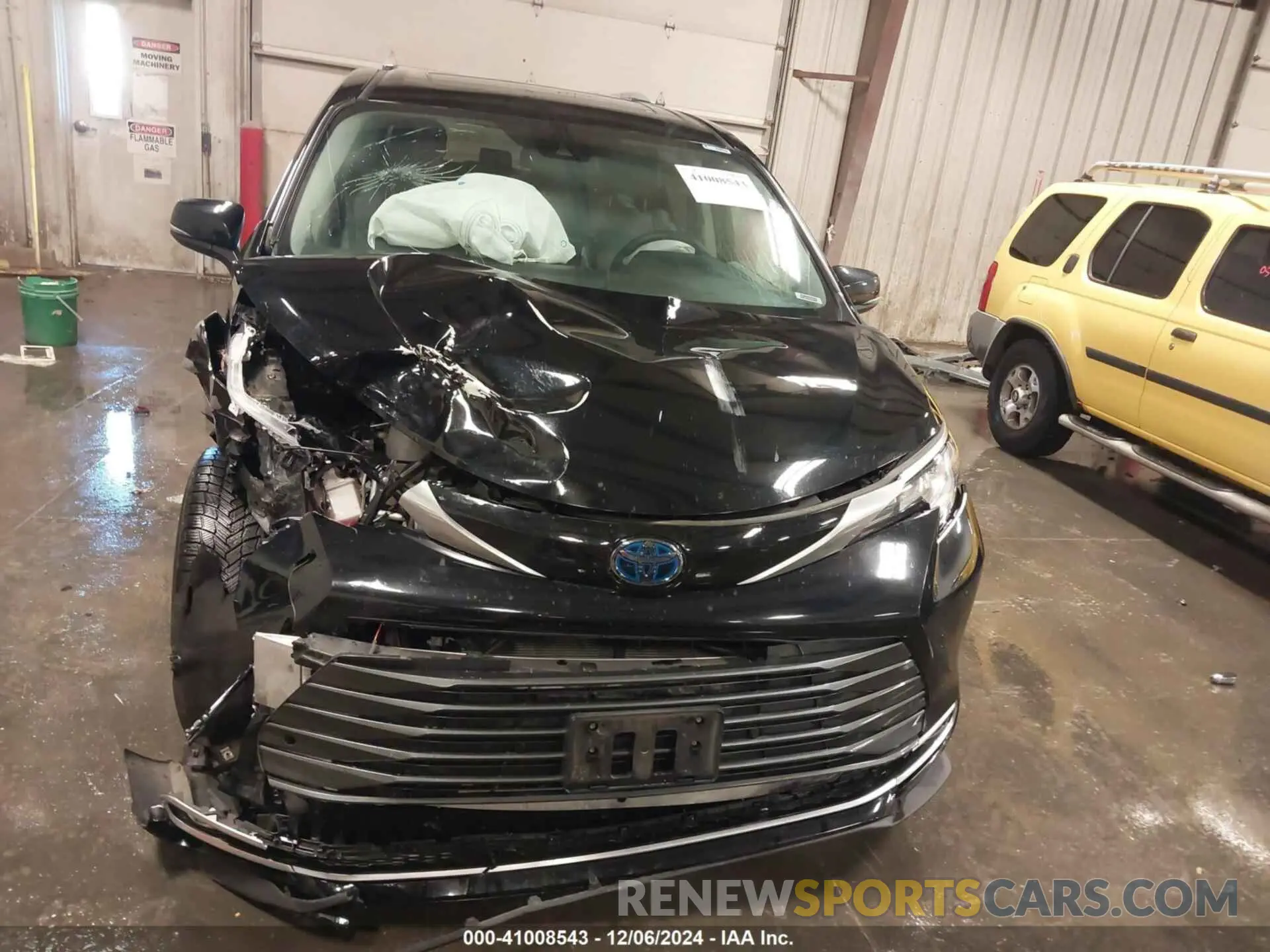 12 fotografías del automóvil dañado 5TDZSKFC8NS072003 TOYOTA SIENNA 2022