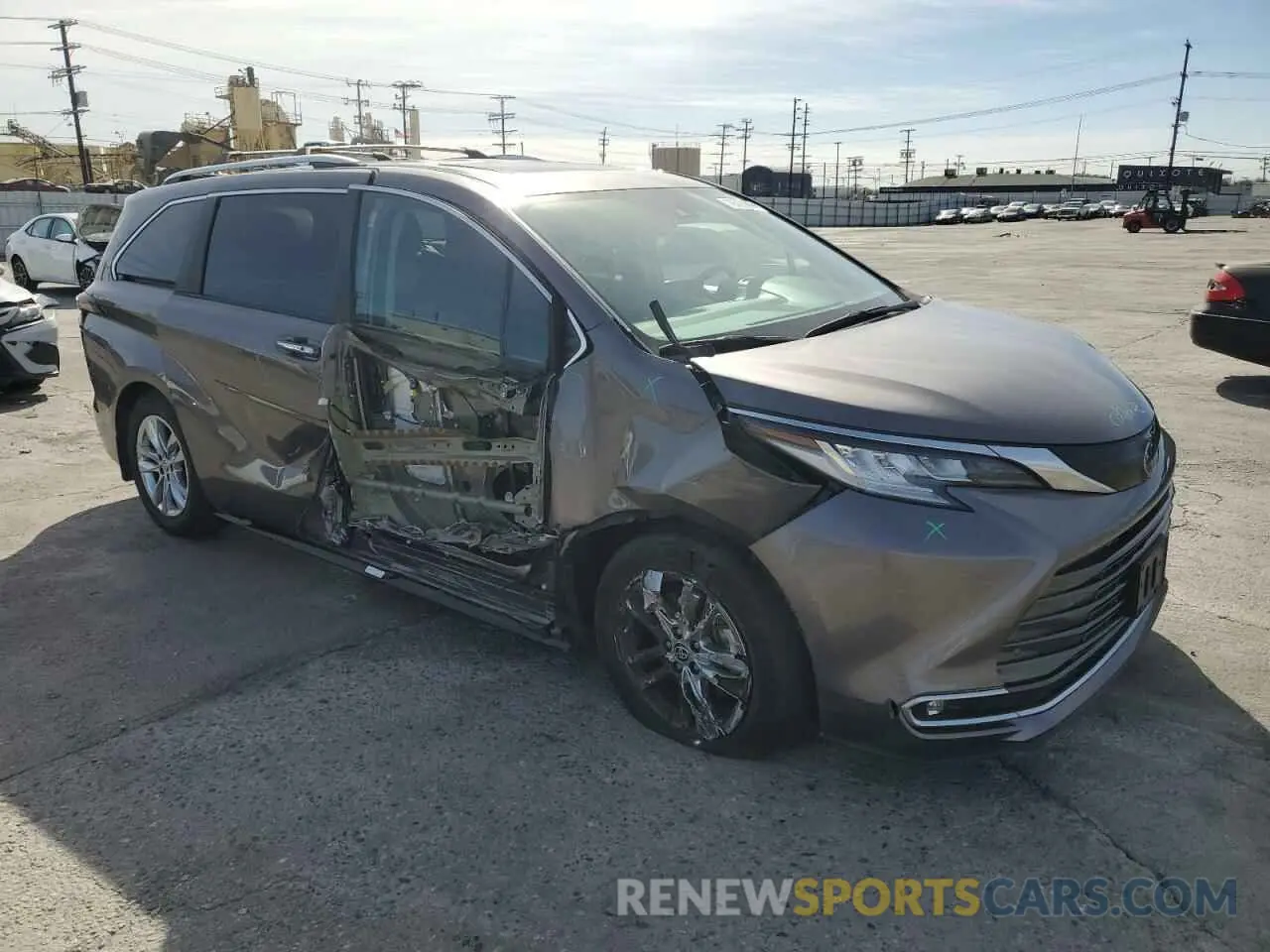 4 fotografías del automóvil dañado 5TDZSKFC9NS058286 TOYOTA SIENNA 2022