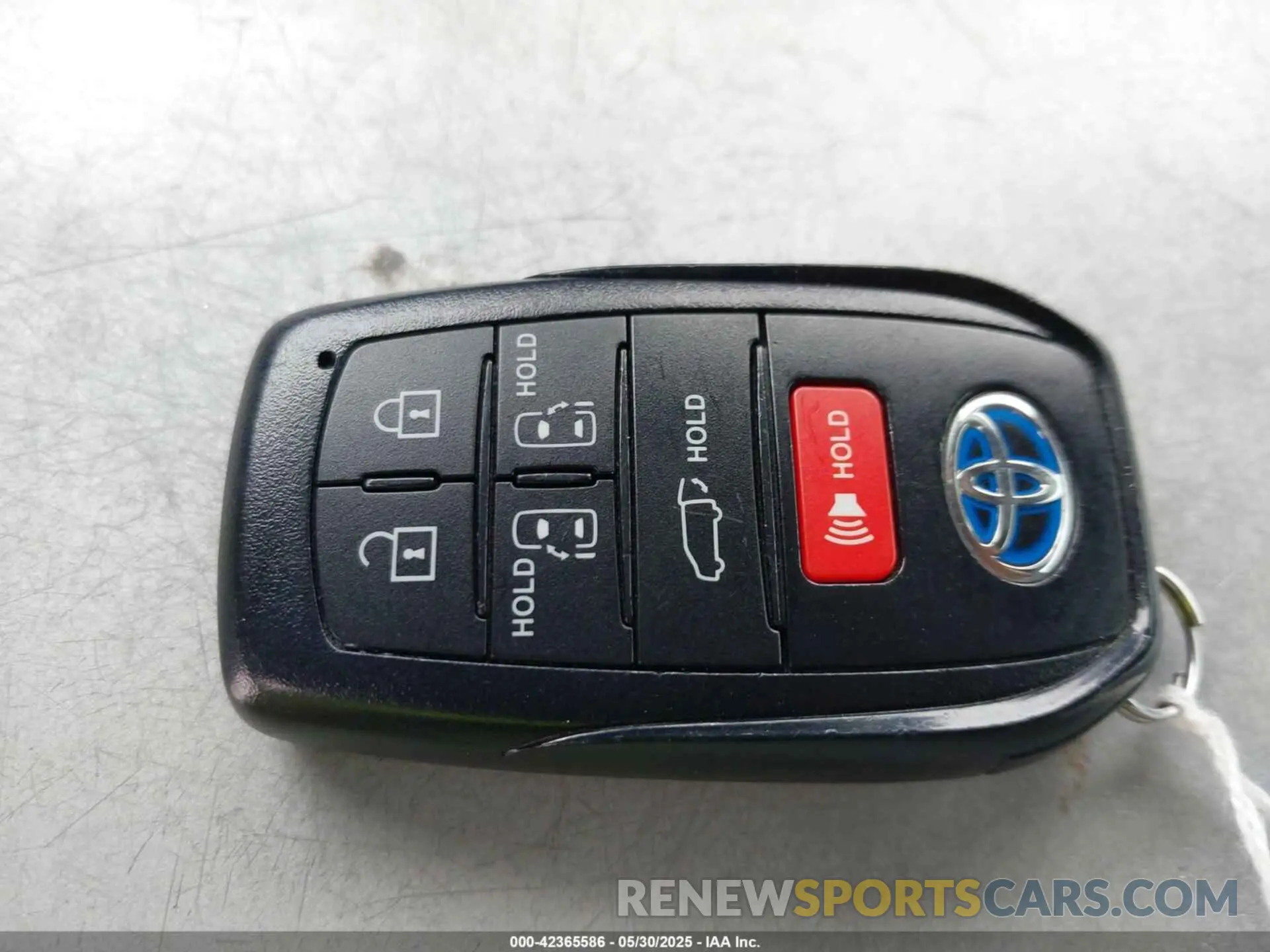 11 fotografías del automóvil dañado 5TDCRKEC2PS155867 TOYOTA SIENNA 2023