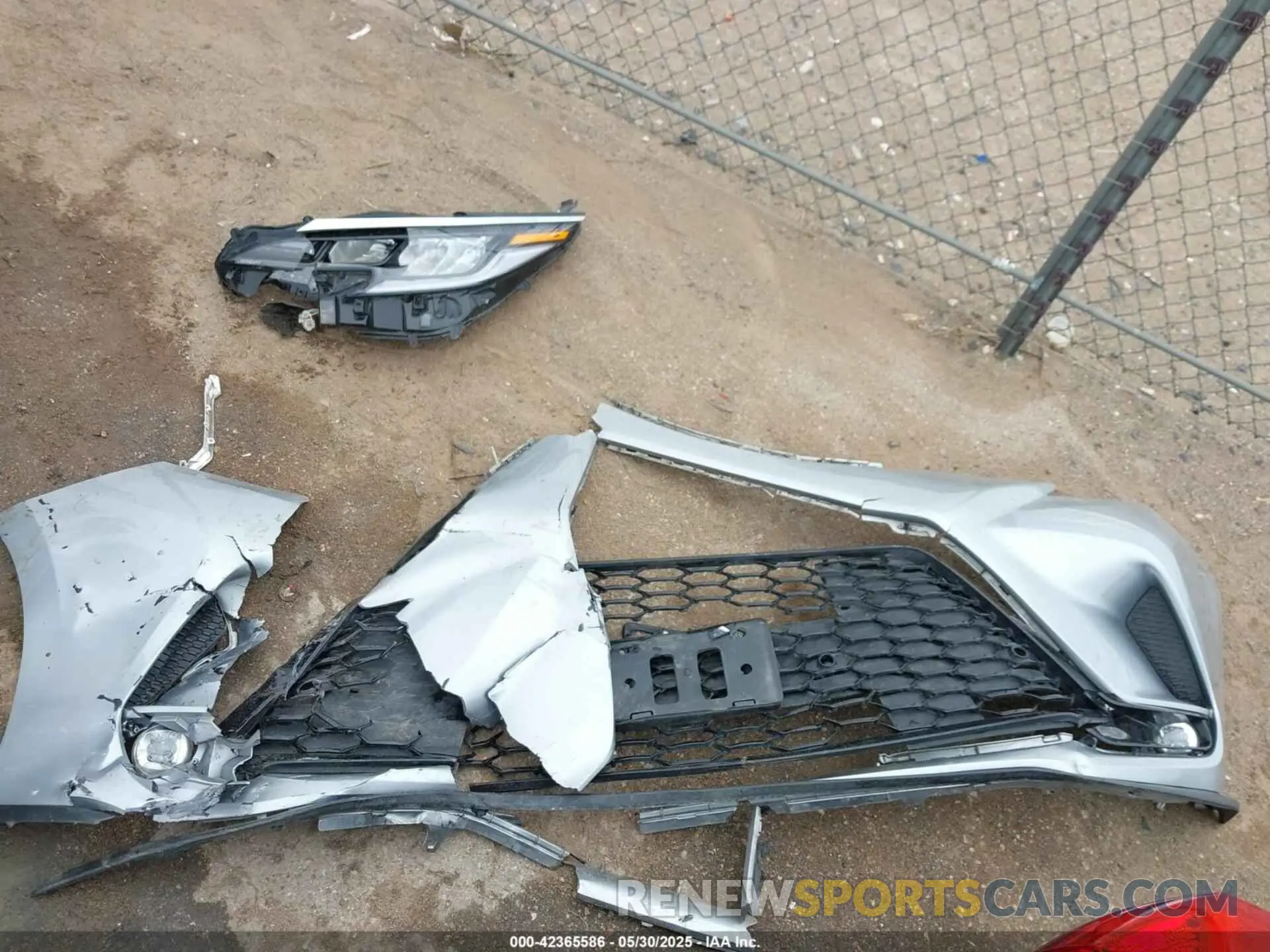 12 fotografías del automóvil dañado 5TDCRKEC2PS155867 TOYOTA SIENNA 2023