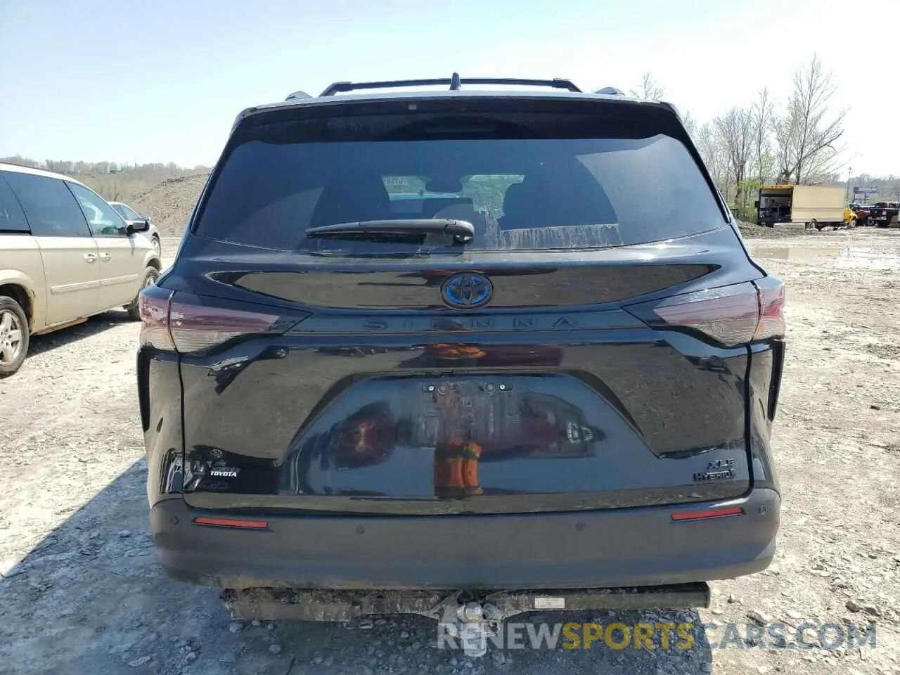 6 fotografías del automóvil dañado 5TDCSKFC0PS092996 TOYOTA SIENNA 2023