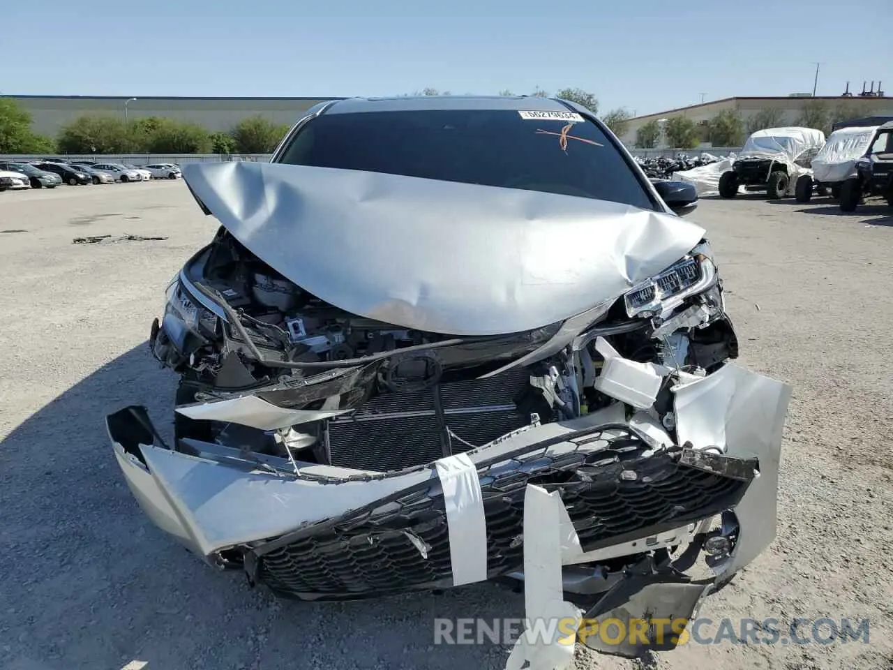 5 fotografías del automóvil dañado 5TDCSKFC5PS085512 TOYOTA SIENNA 2023