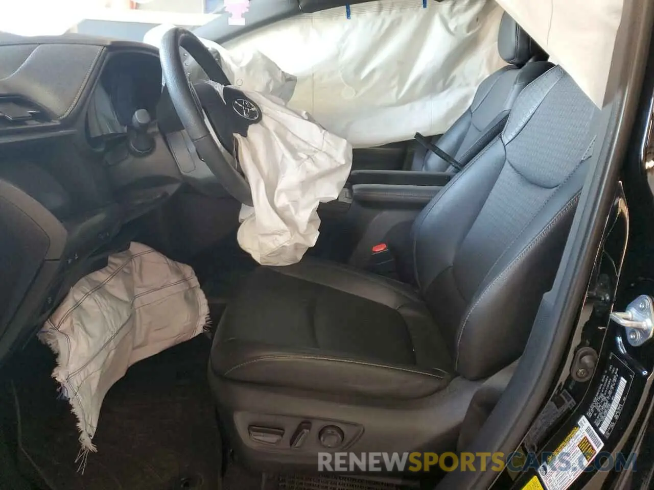 7 fotografías del automóvil dañado 5TDCSKFC6PS101202 TOYOTA SIENNA 2023