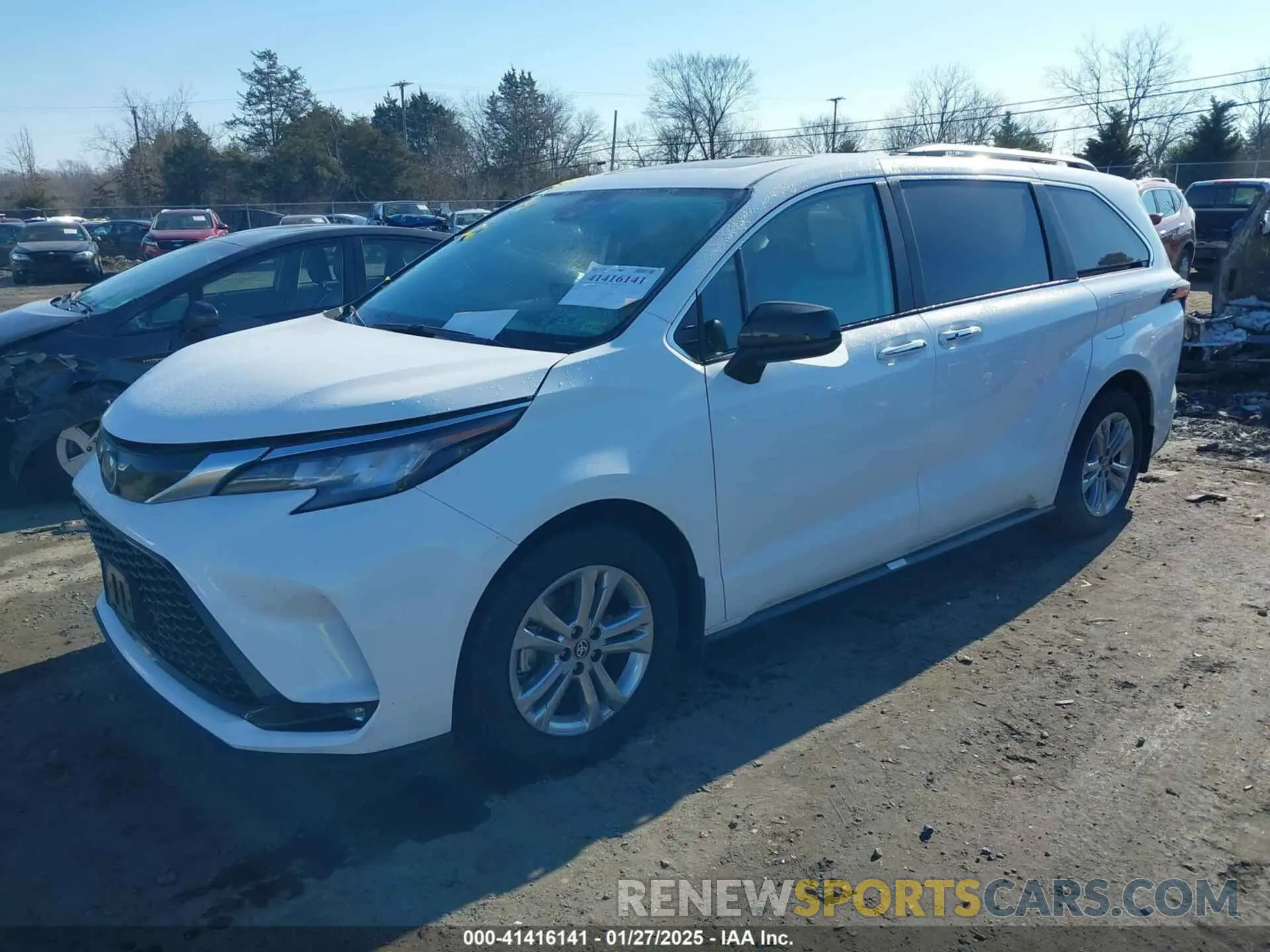 2 fotografías del automóvil dañado 5TDDSKFC6PS107134 TOYOTA SIENNA 2023