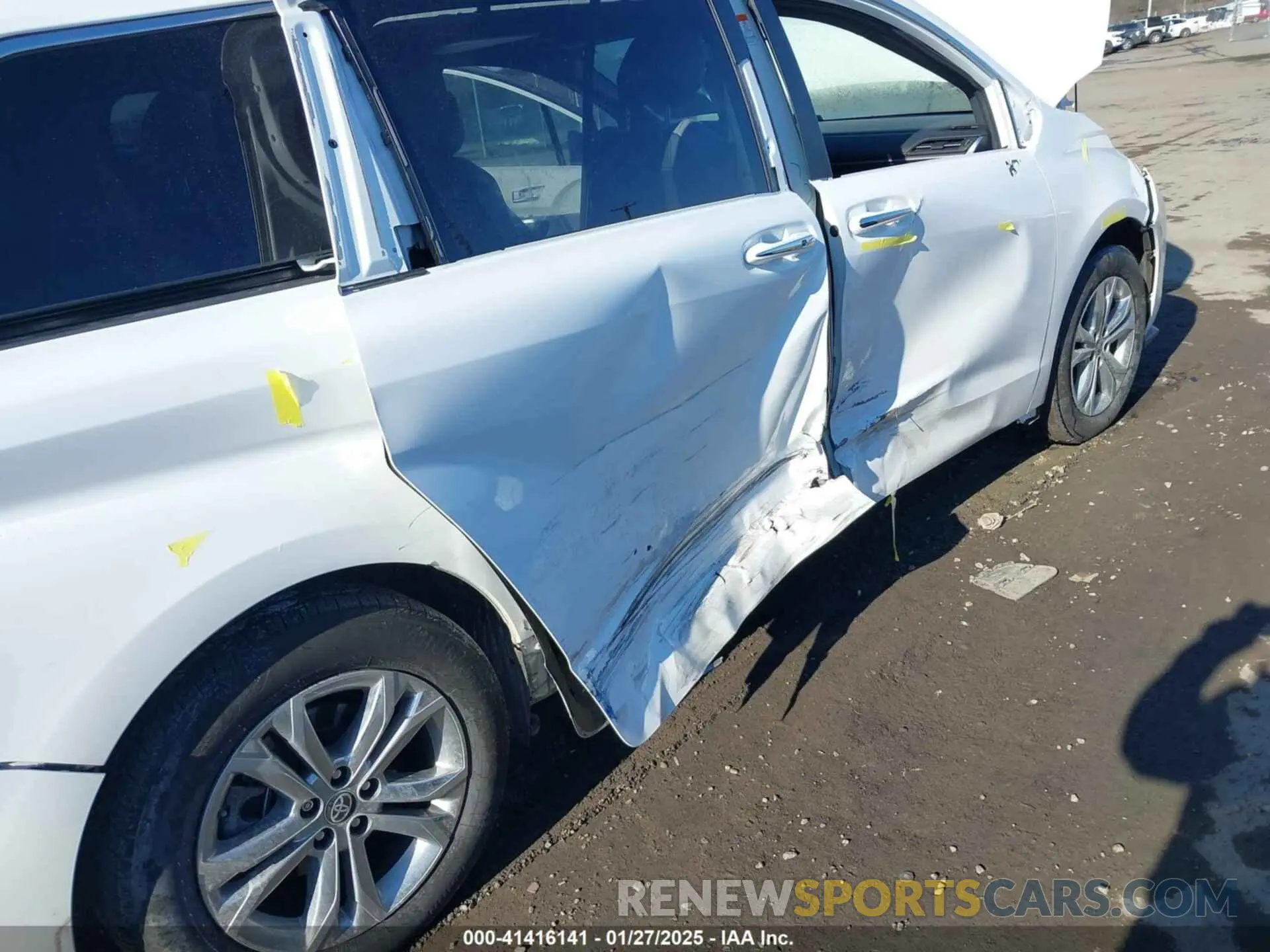 6 fotografías del automóvil dañado 5TDDSKFC6PS107134 TOYOTA SIENNA 2023