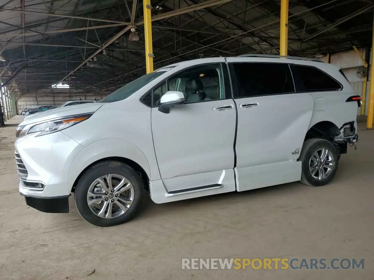 1 fotografías del automóvil dañado 5TDESKFC4PS095831 TOYOTA SIENNA 2023