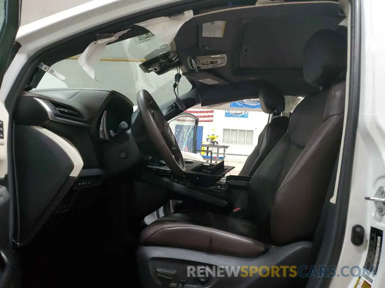 7 fotografías del automóvil dañado 5TDESKFC5PS103449 TOYOTA SIENNA 2023