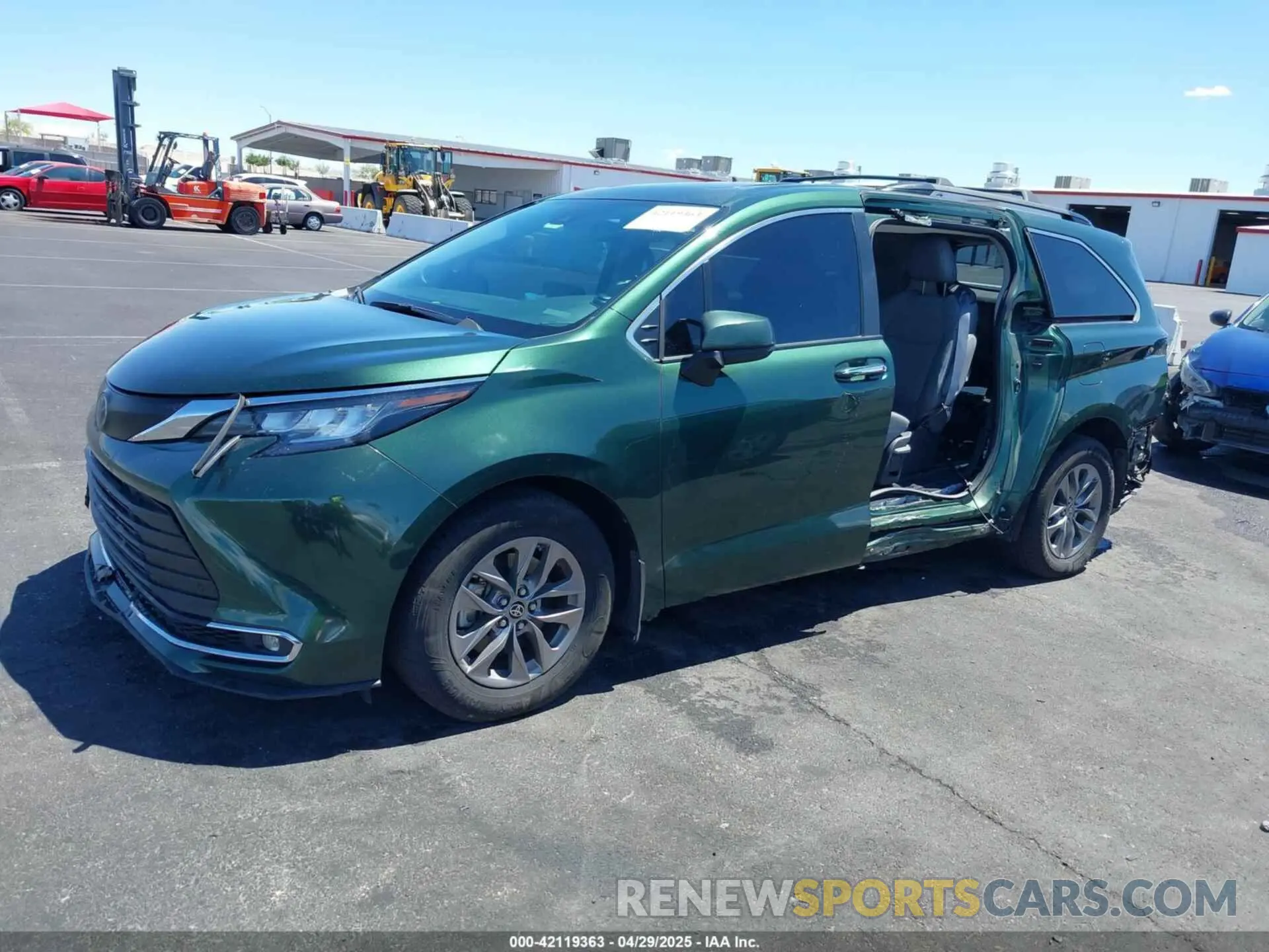 15 fotografías del automóvil dañado 5TDJRKEC7PS148419 TOYOTA SIENNA 2023